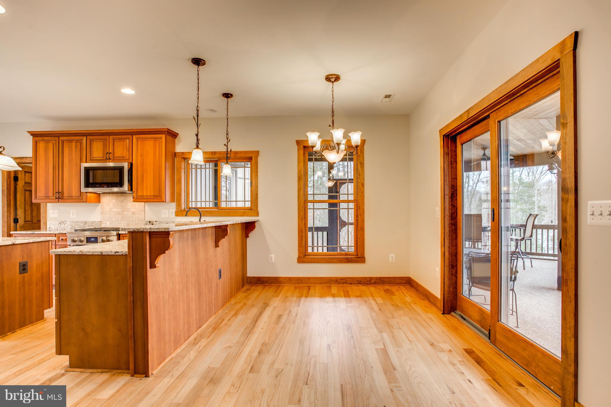 GOVERNORS POINT - Residential