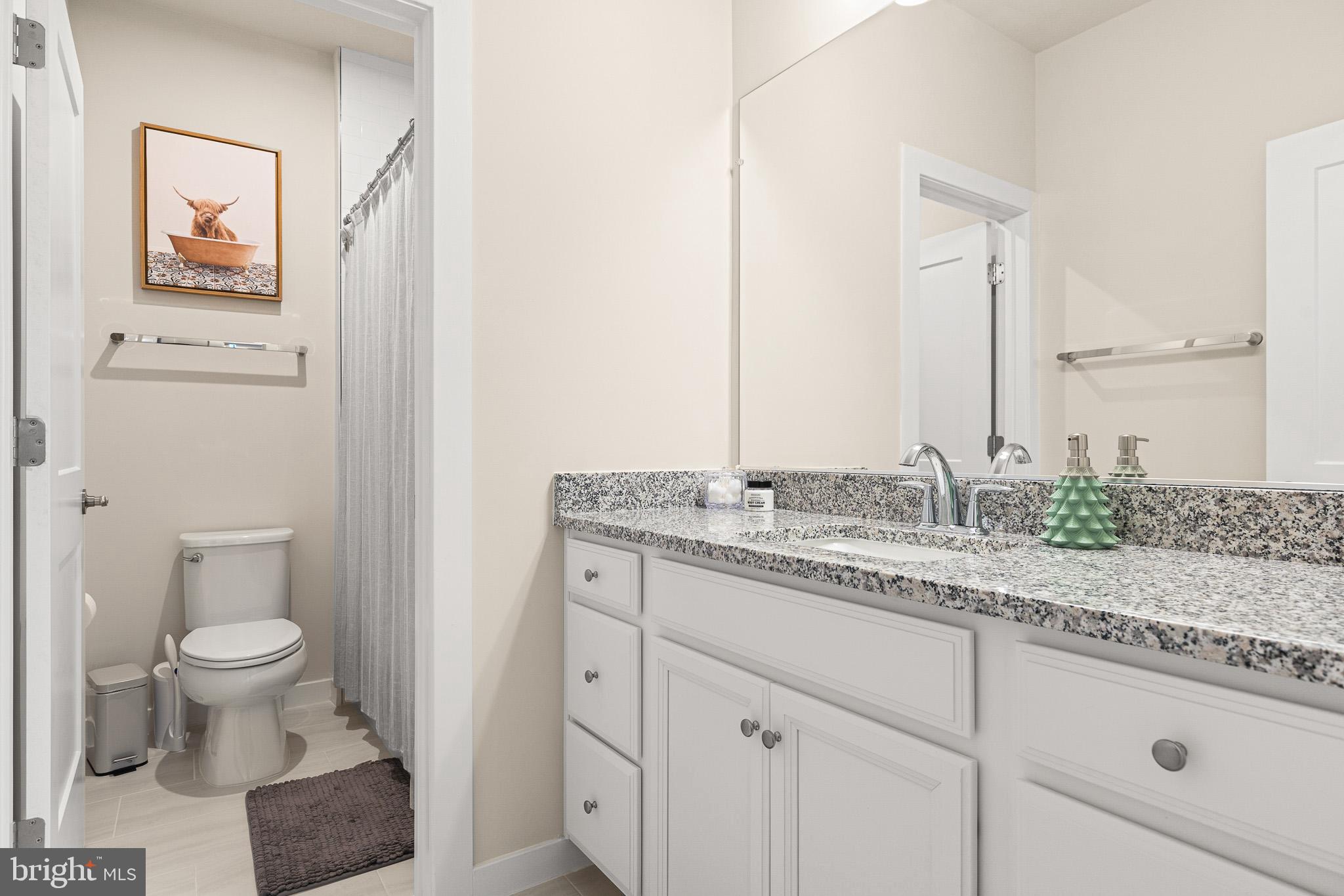 ASHBURN STATION - Residential