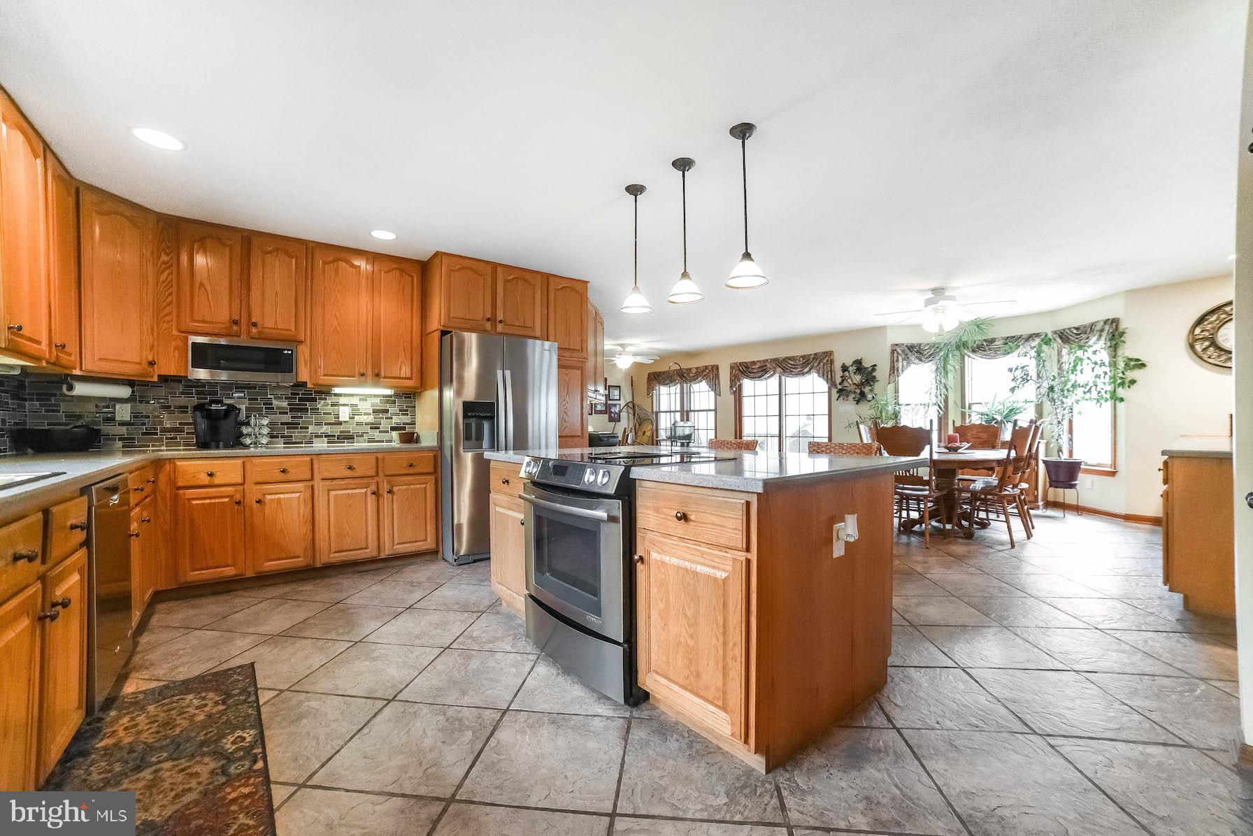 SYCAMORE HOLLOW OF WLDWD - Residential