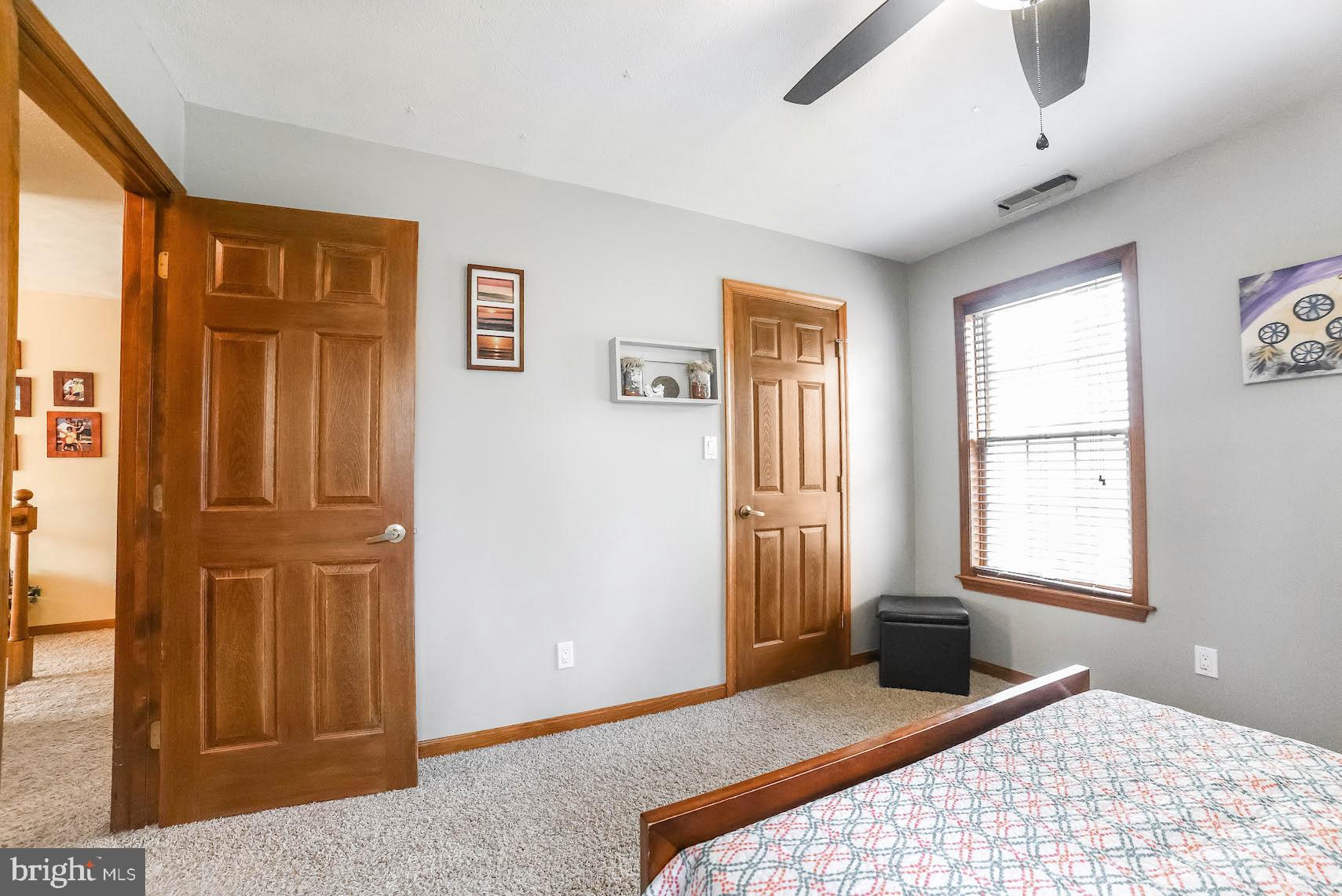 SYCAMORE HOLLOW OF WLDWD - Residential