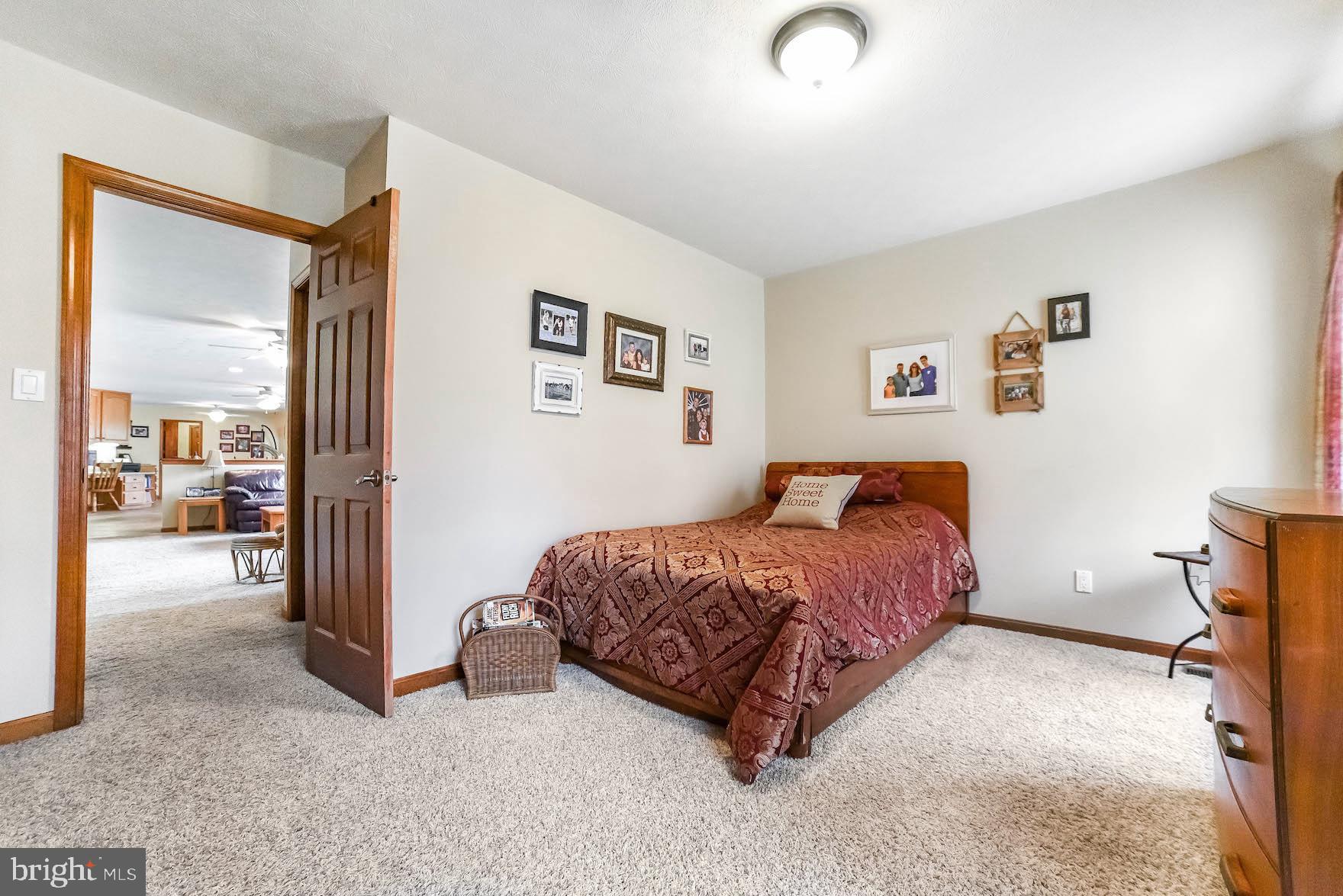 SYCAMORE HOLLOW OF WLDWD - Residential