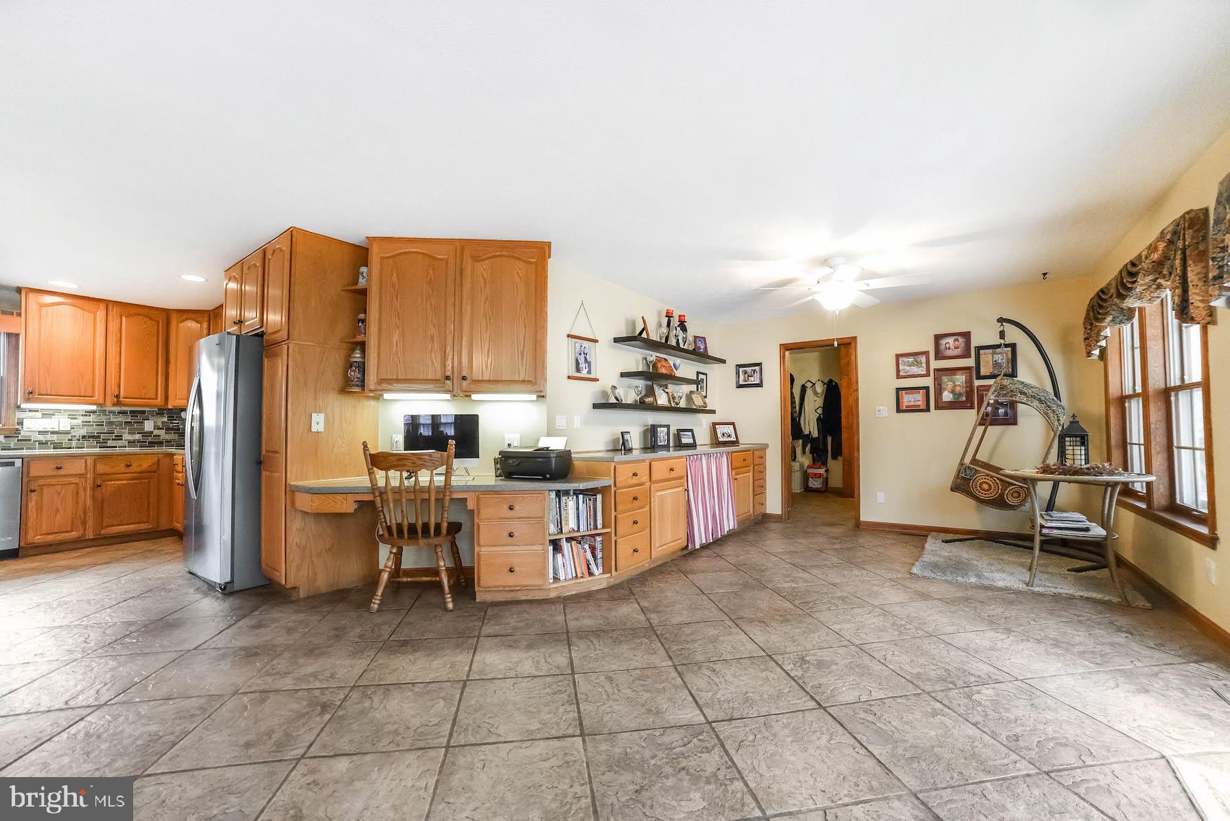 SYCAMORE HOLLOW OF WLDWD - Residential