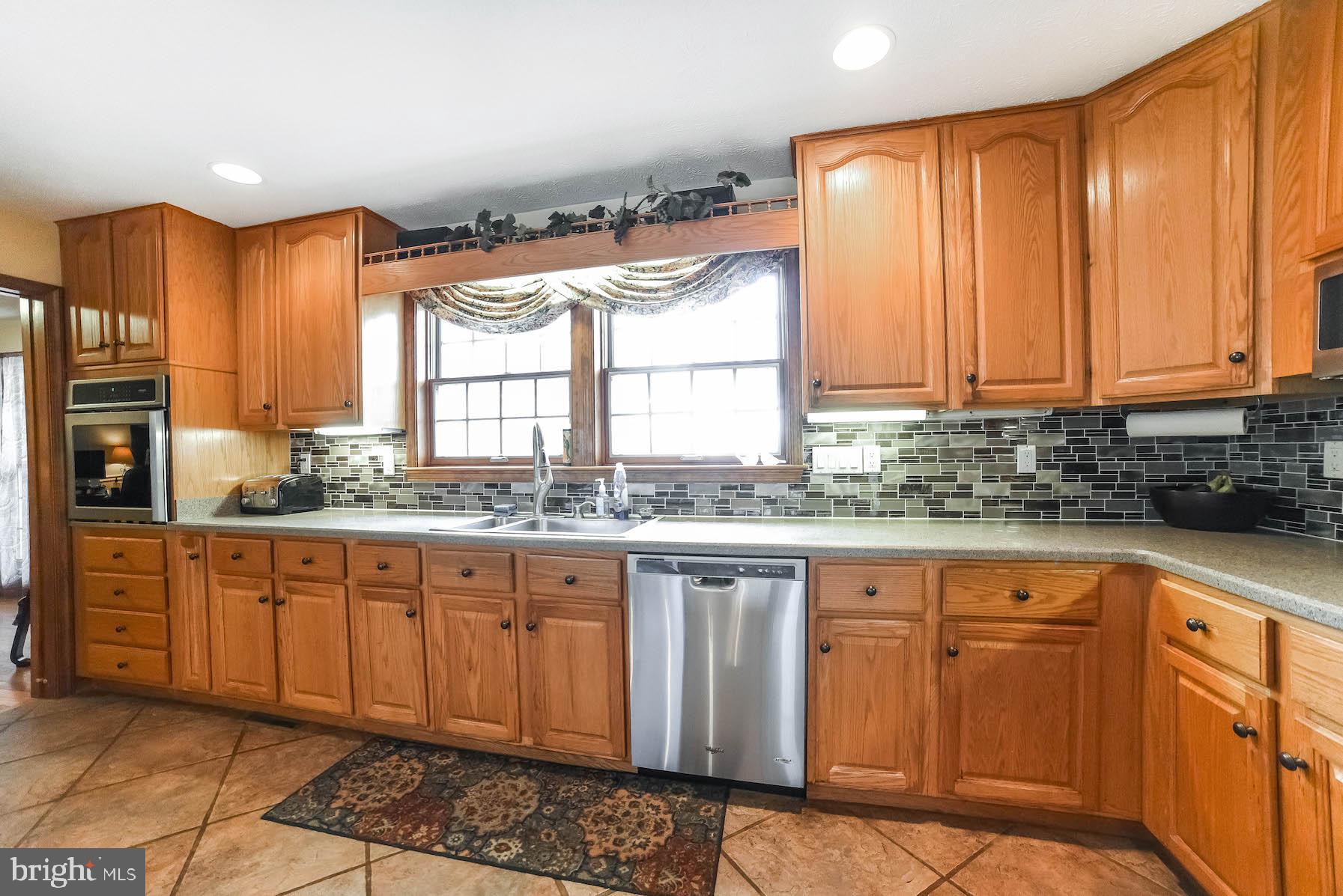 SYCAMORE HOLLOW OF WLDWD - Residential