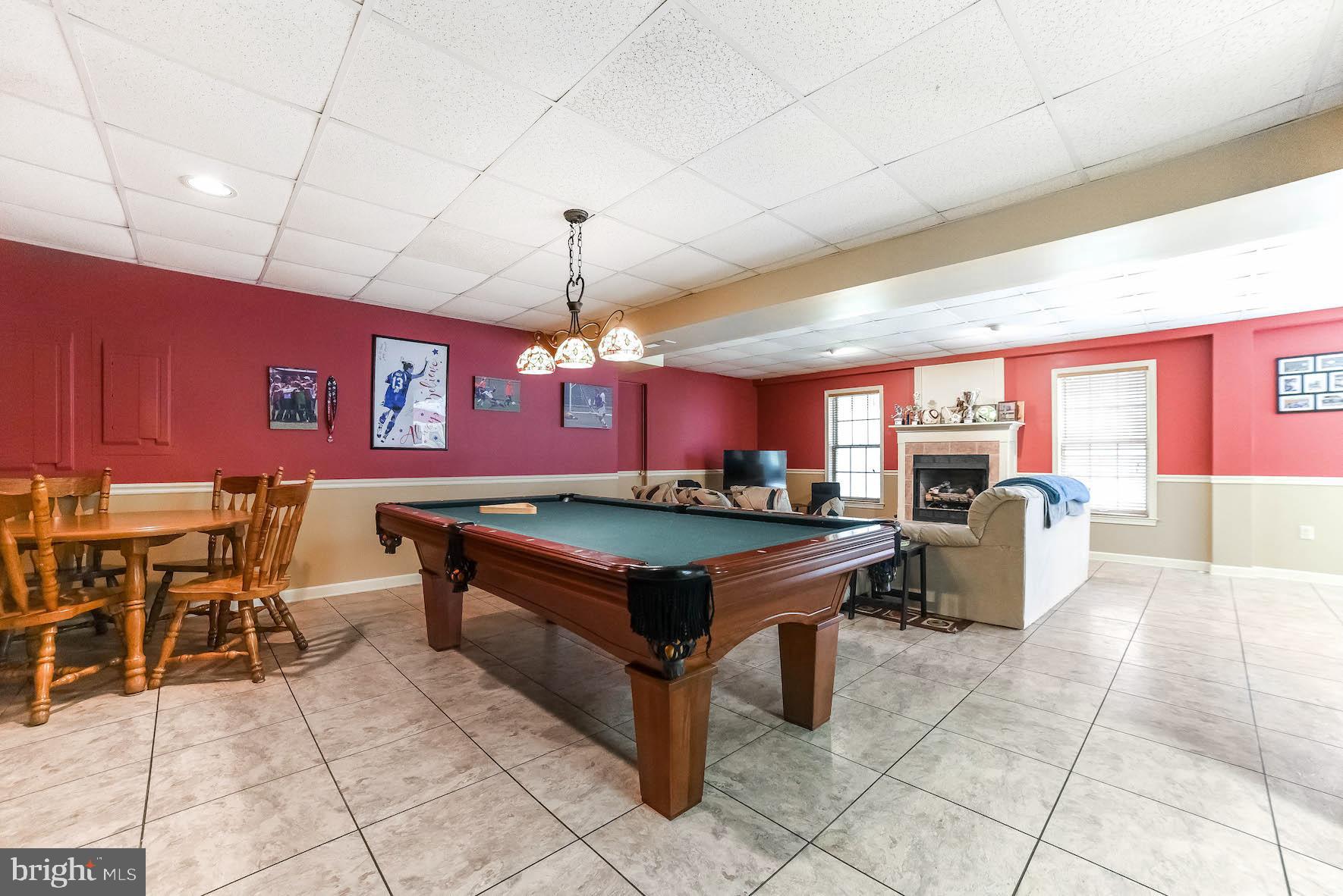 SYCAMORE HOLLOW OF WLDWD - Residential