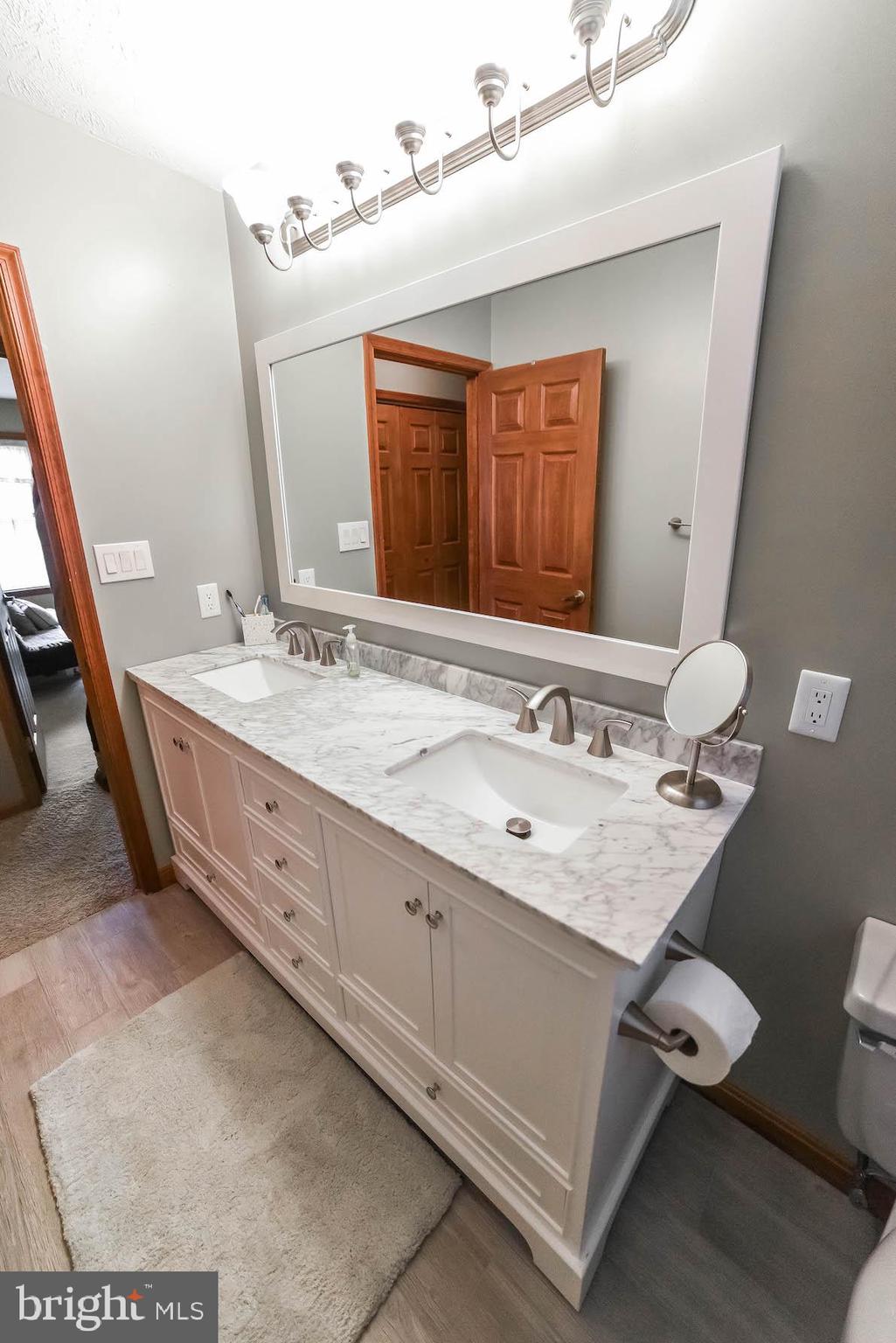 SYCAMORE HOLLOW OF WLDWD - Residential