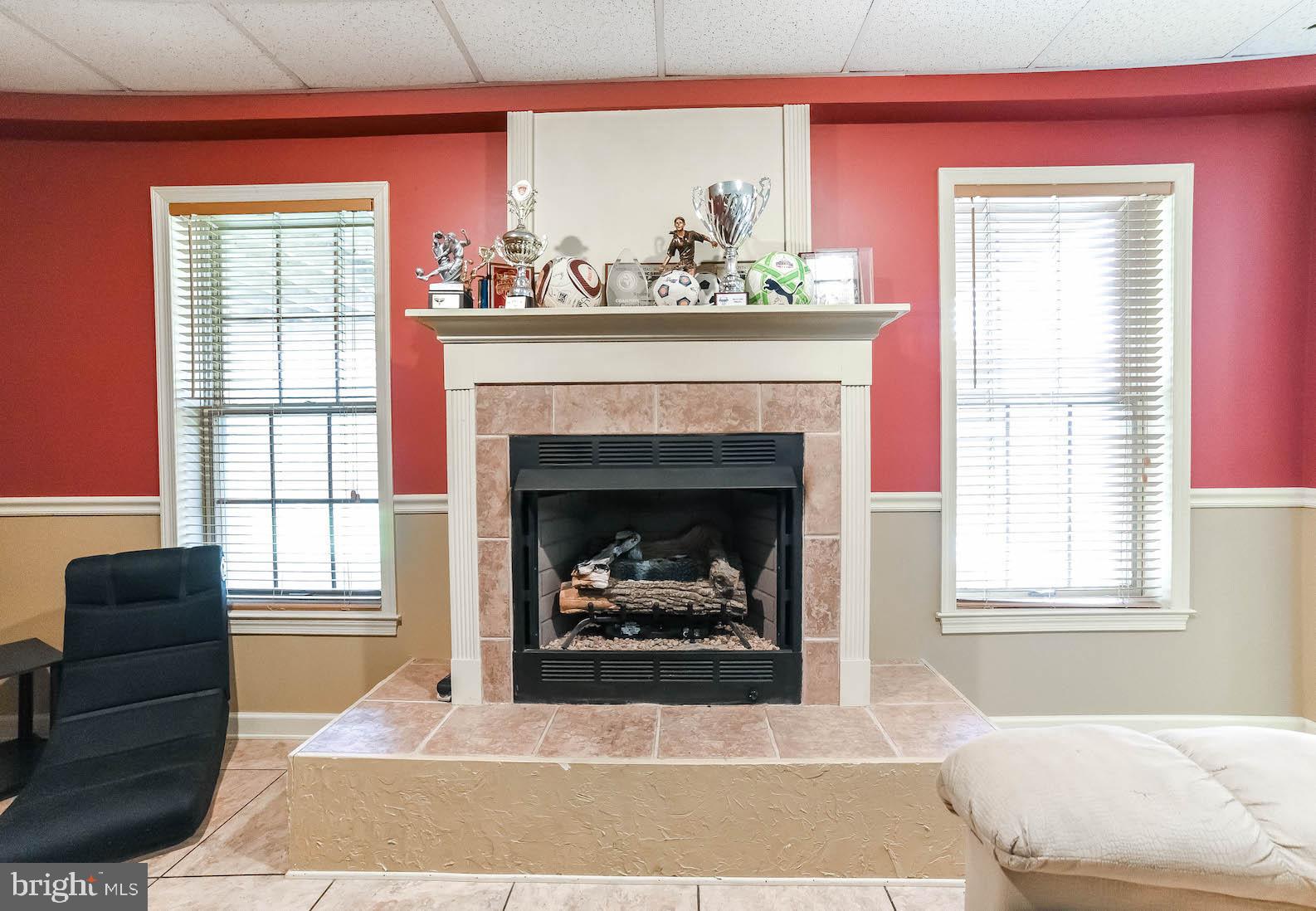 SYCAMORE HOLLOW OF WLDWD - Residential