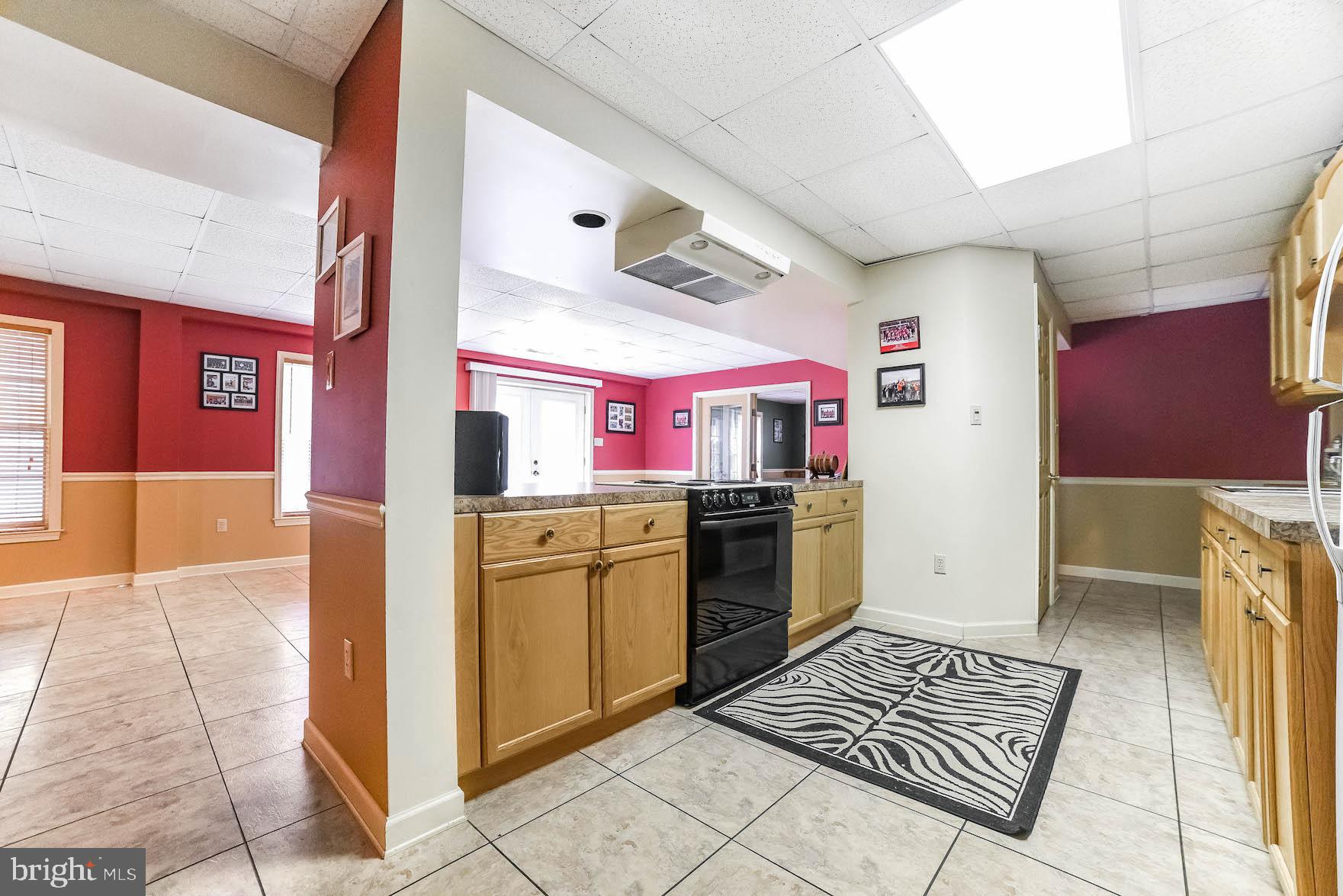 SYCAMORE HOLLOW OF WLDWD - Residential