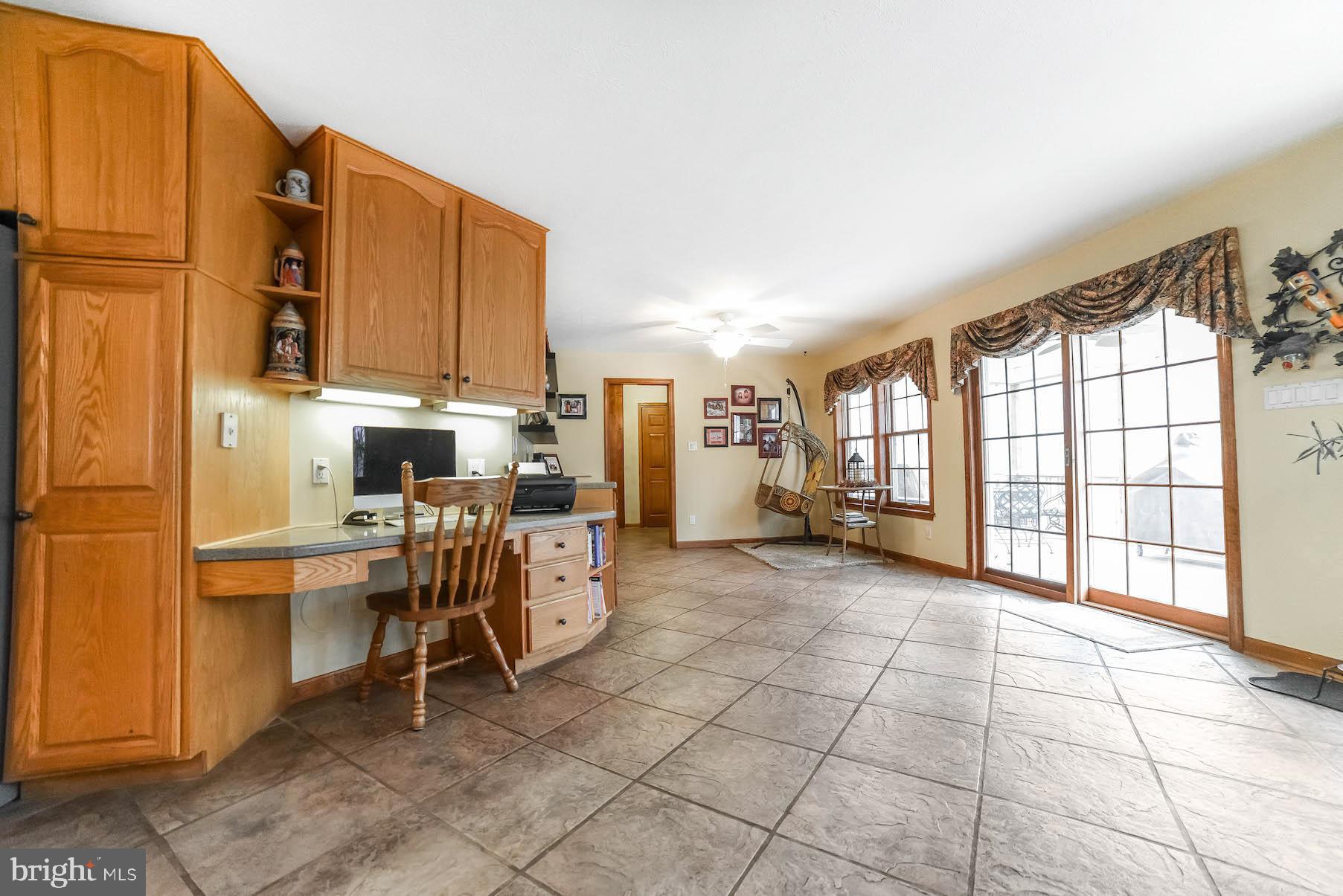 SYCAMORE HOLLOW OF WLDWD - Residential