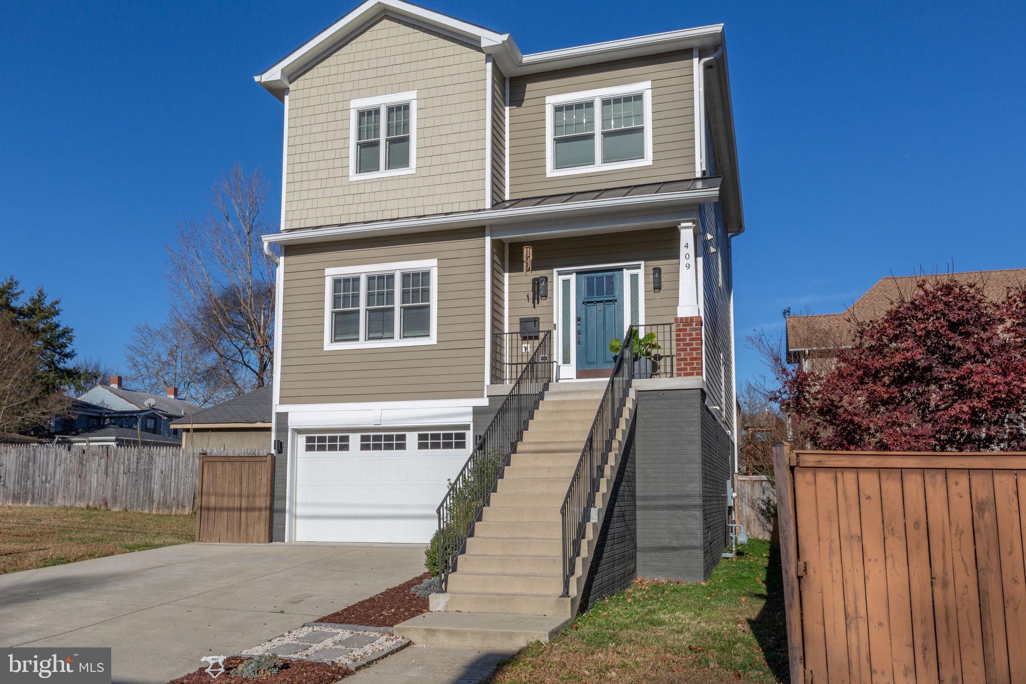 409 DUNMORE STREET