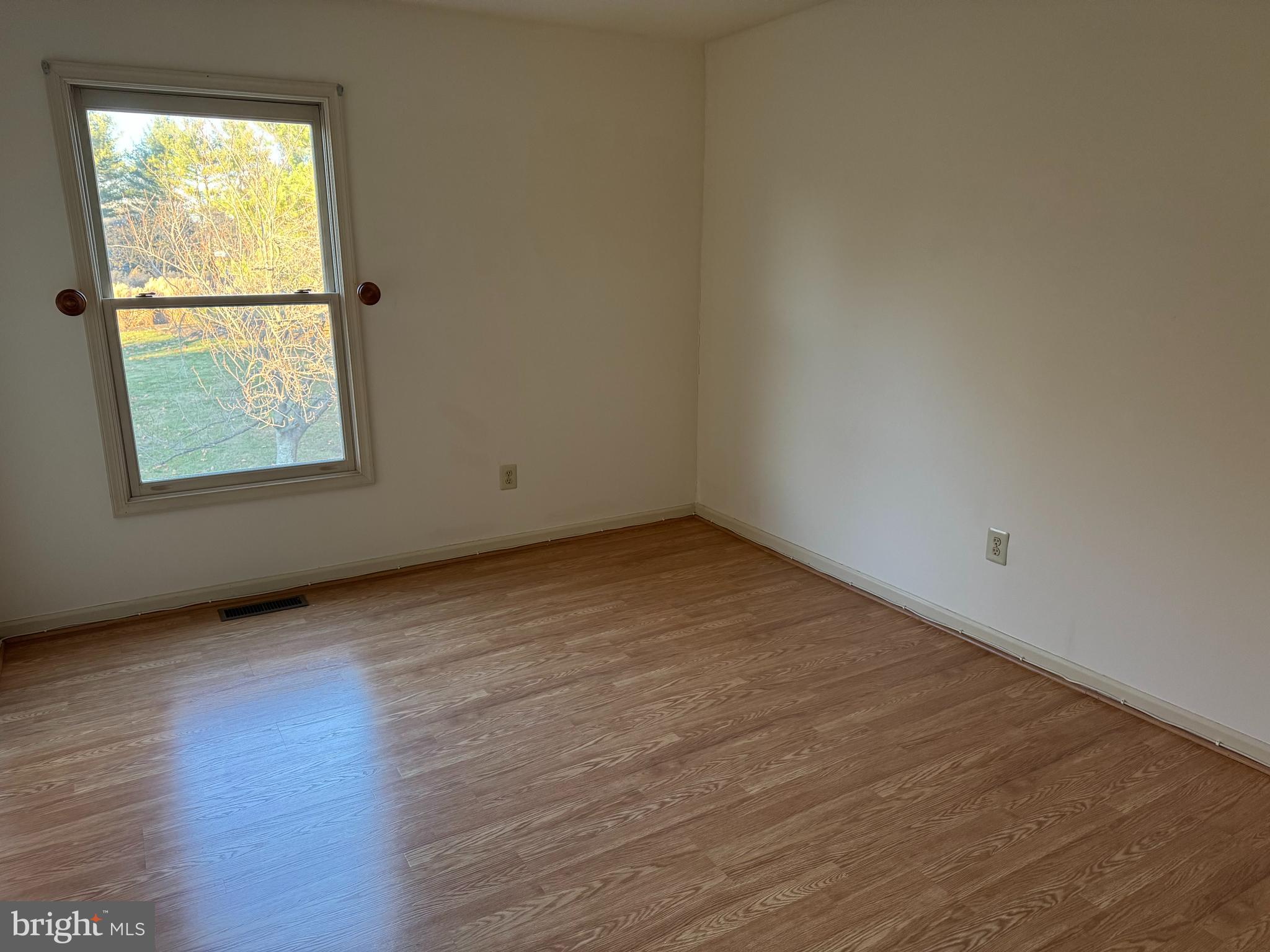 NEWTOWN GATE - Residential Lease