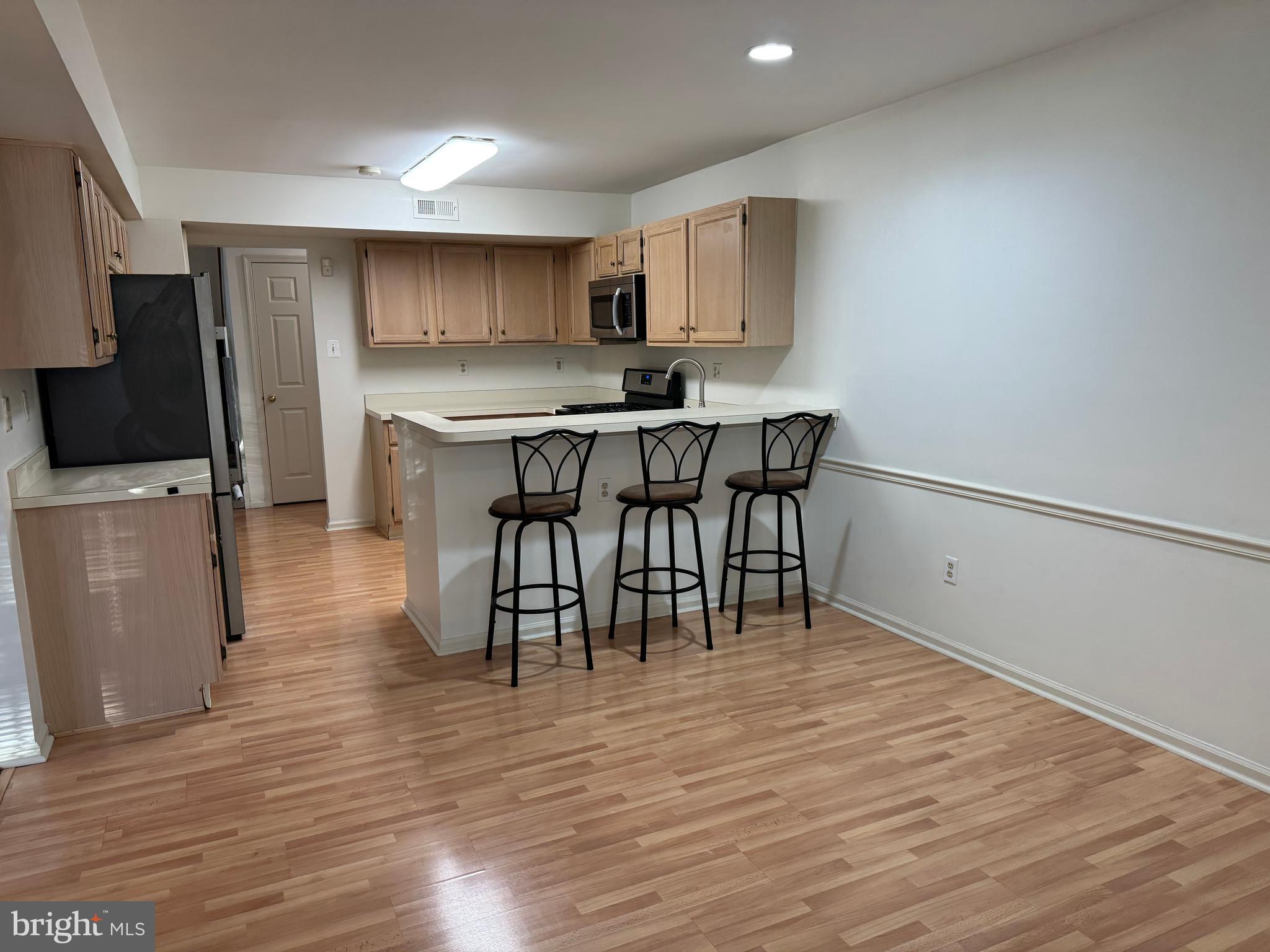 NEWTOWN GATE - Residential Lease