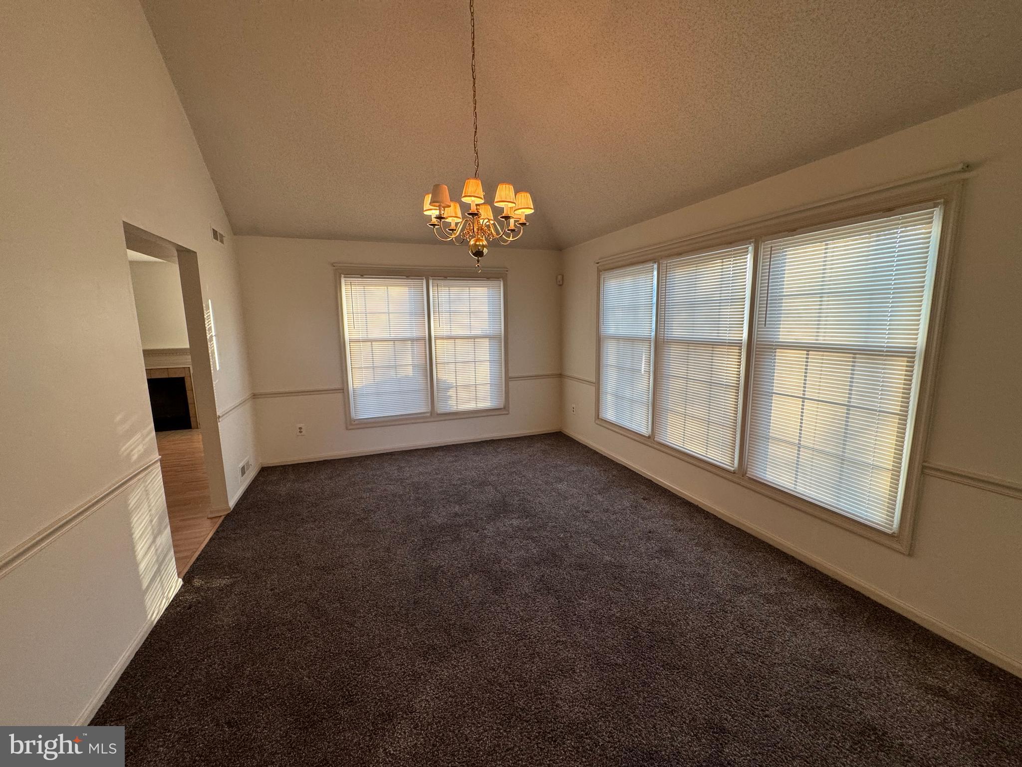 NEWTOWN GATE - Residential Lease