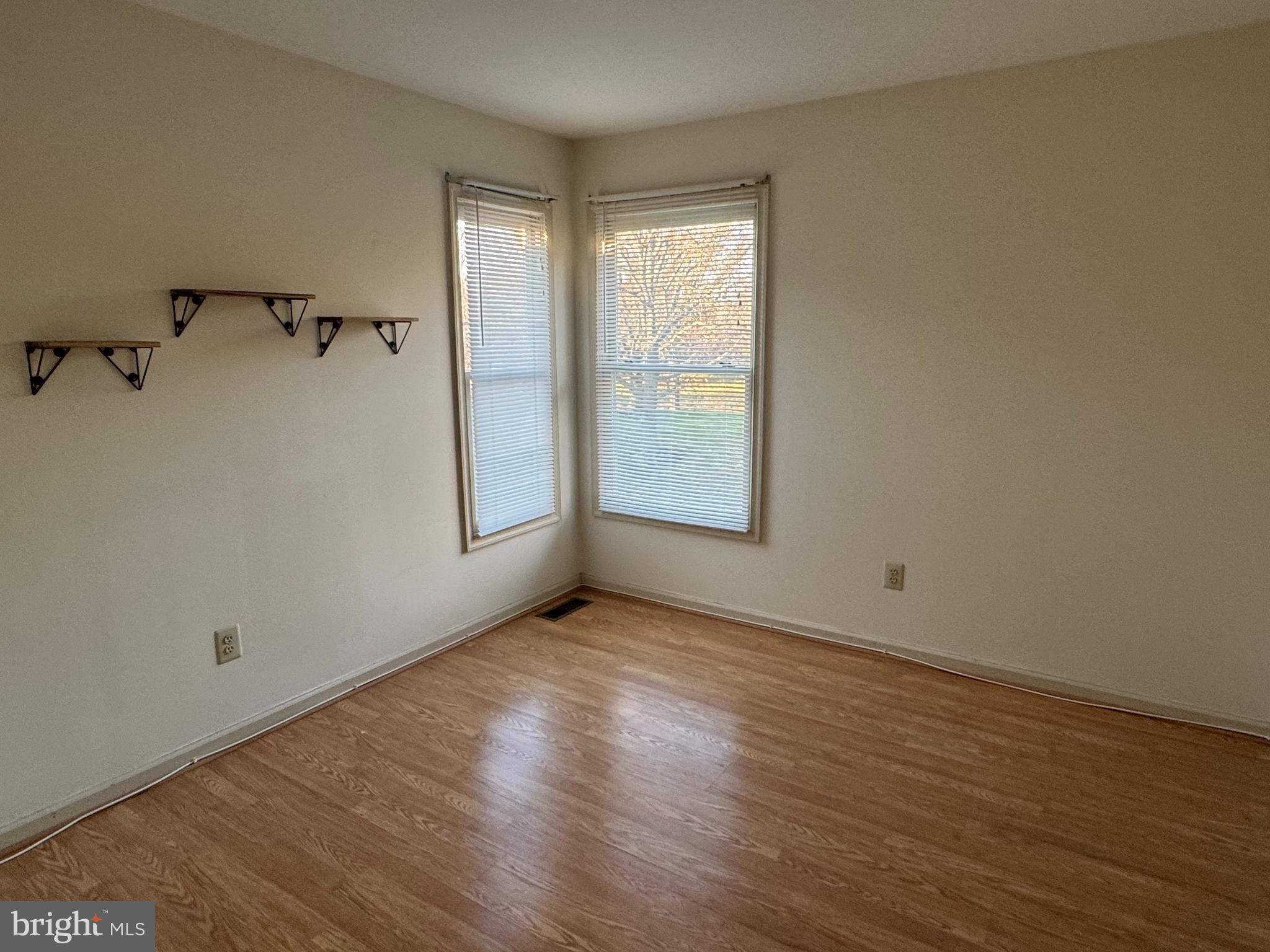 NEWTOWN GATE - Residential Lease