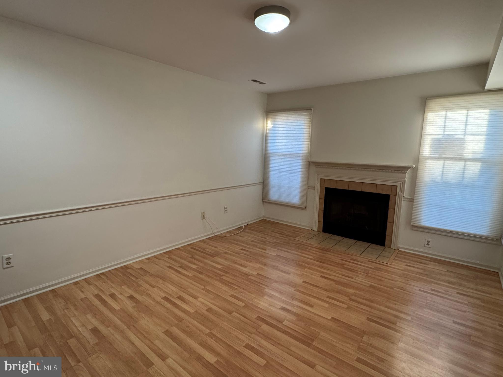 NEWTOWN GATE - Residential Lease