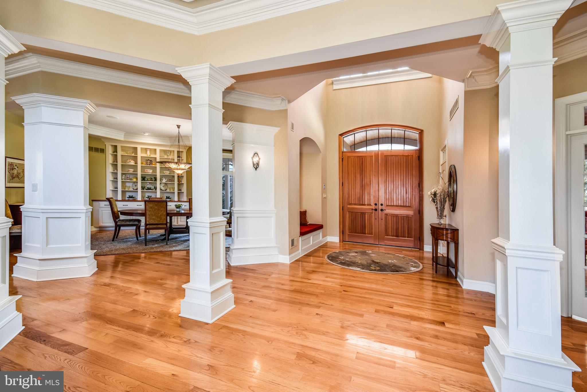 WHITE ACRE - Residential