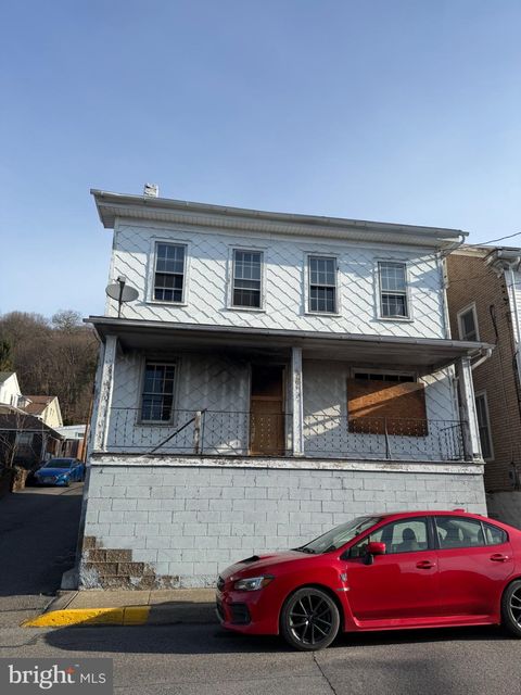 Multifamily For Sale - 619 E Packer Street<br/> SHAMOKIN, PA 17872