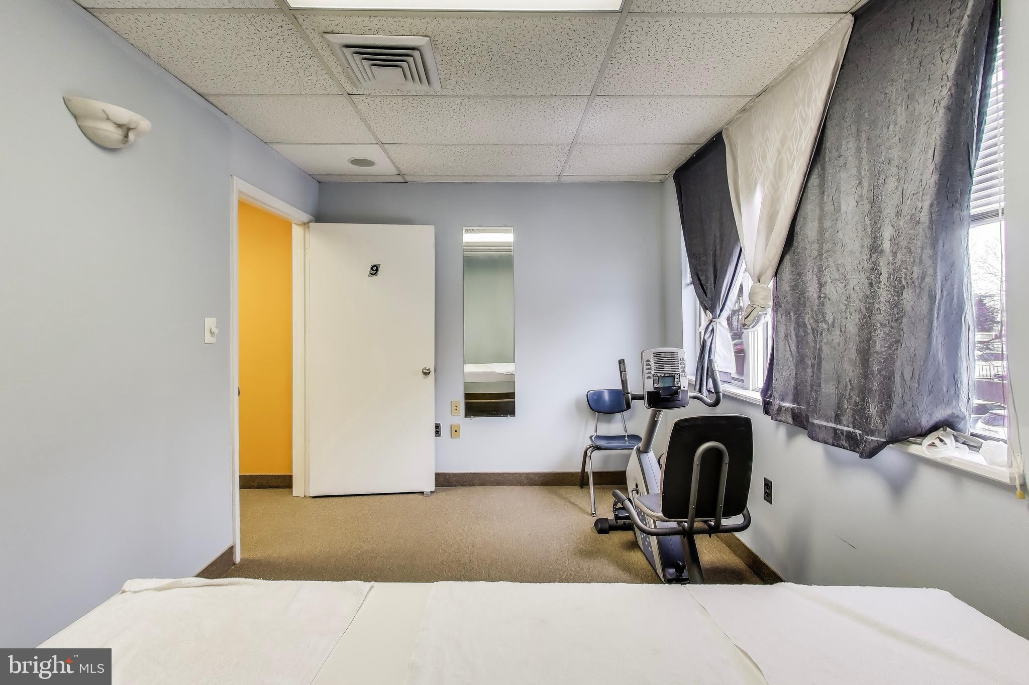 SEVEN CORNERS PROF PARK - Commercial Sale