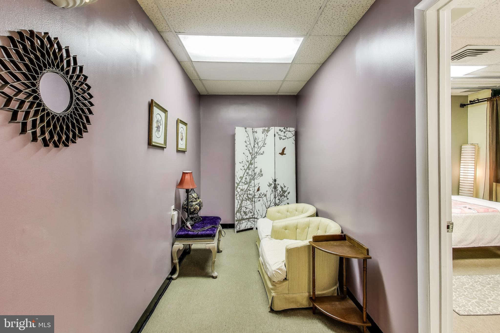 SEVEN CORNERS PROF PARK - Commercial Sale