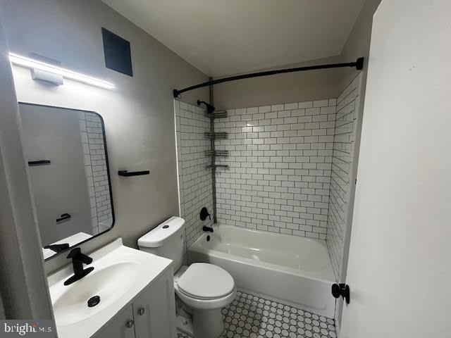 319 COLUMBIA AVENUE 609