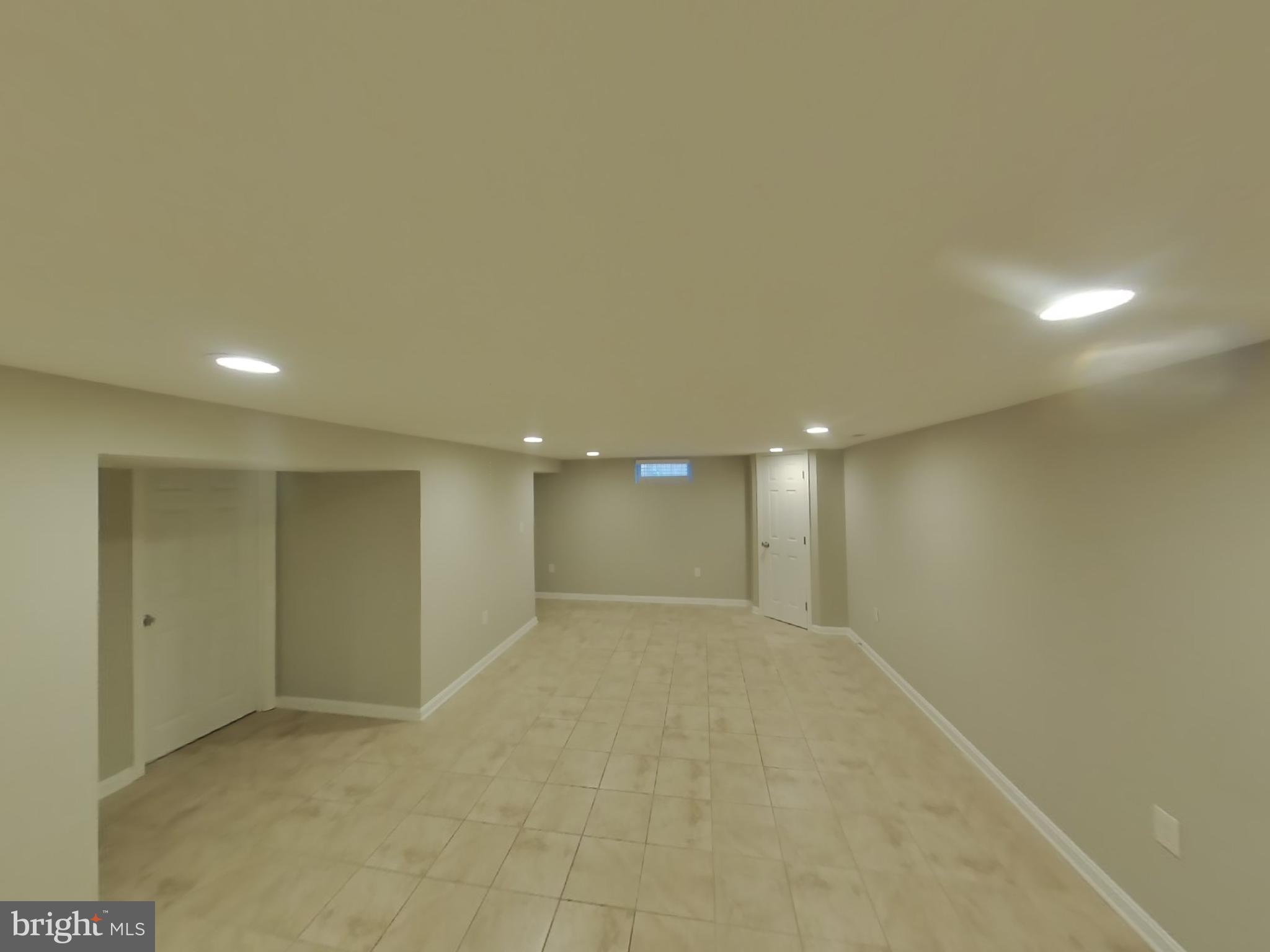 ARUNDEL GARDENS - Residential Lease