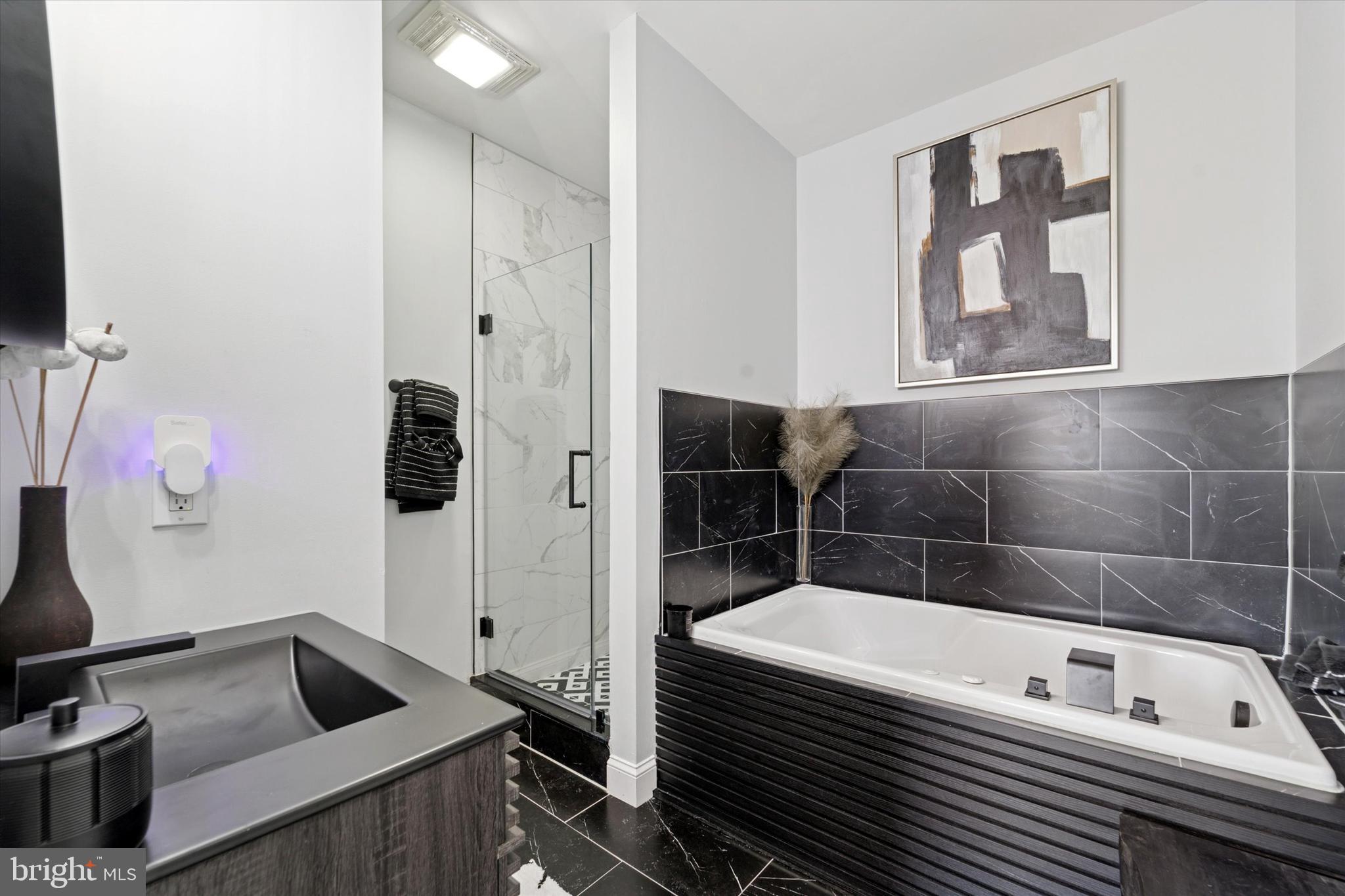 MANAYUNK - Residential