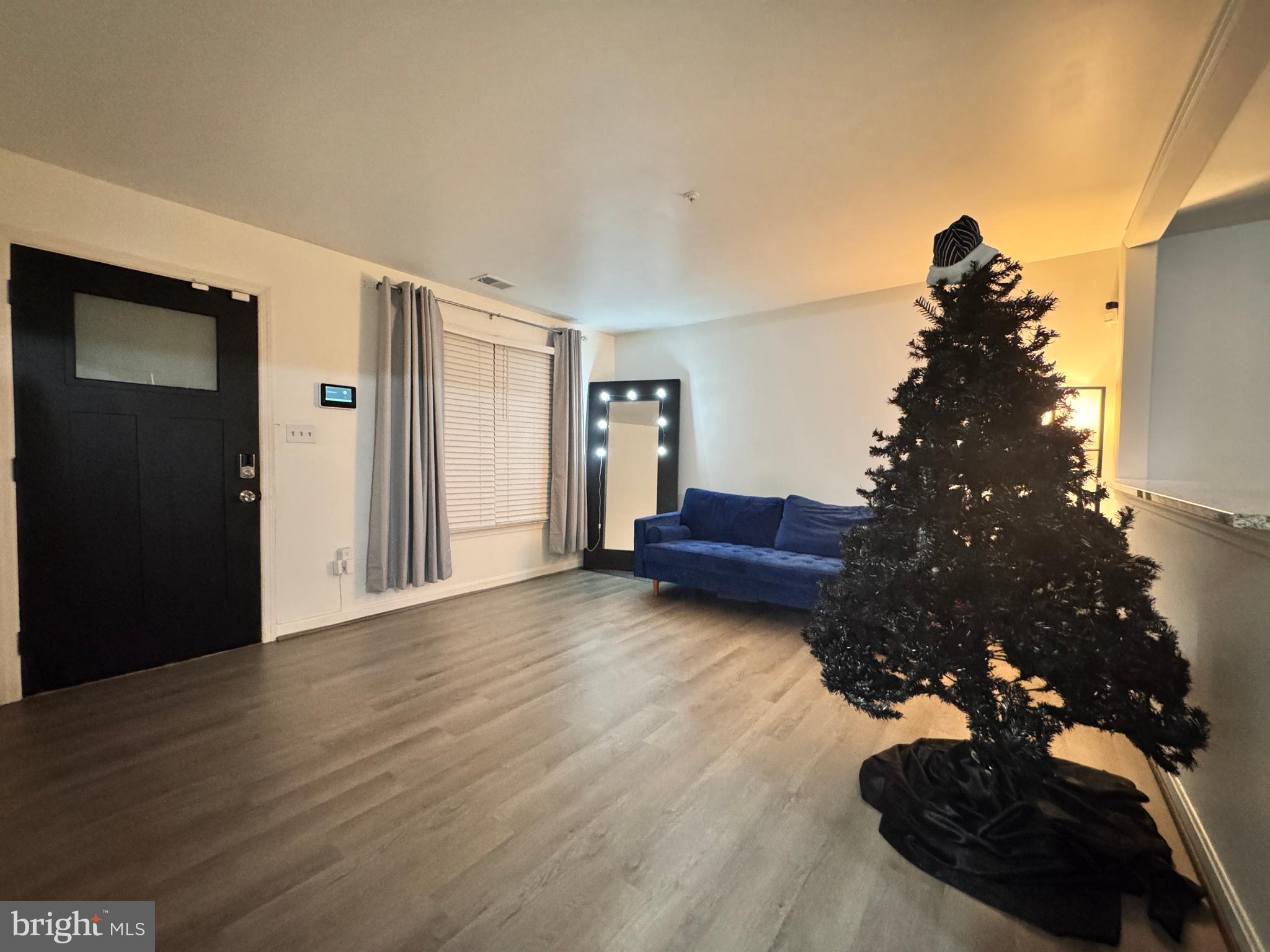 POINTER RIDGE - Residential