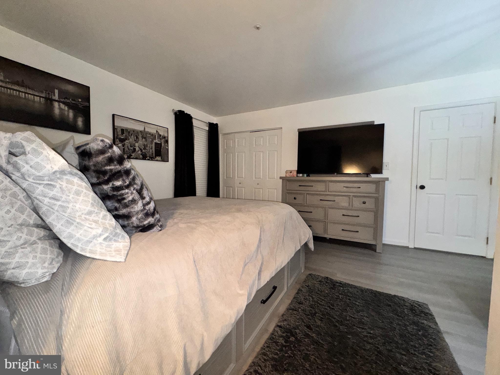 POINTER RIDGE - Residential