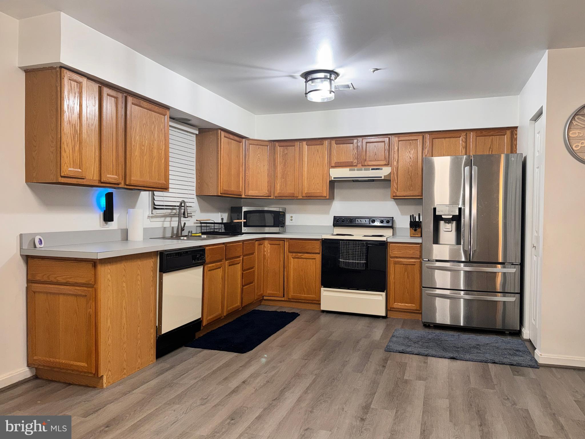 POINTER RIDGE - Residential