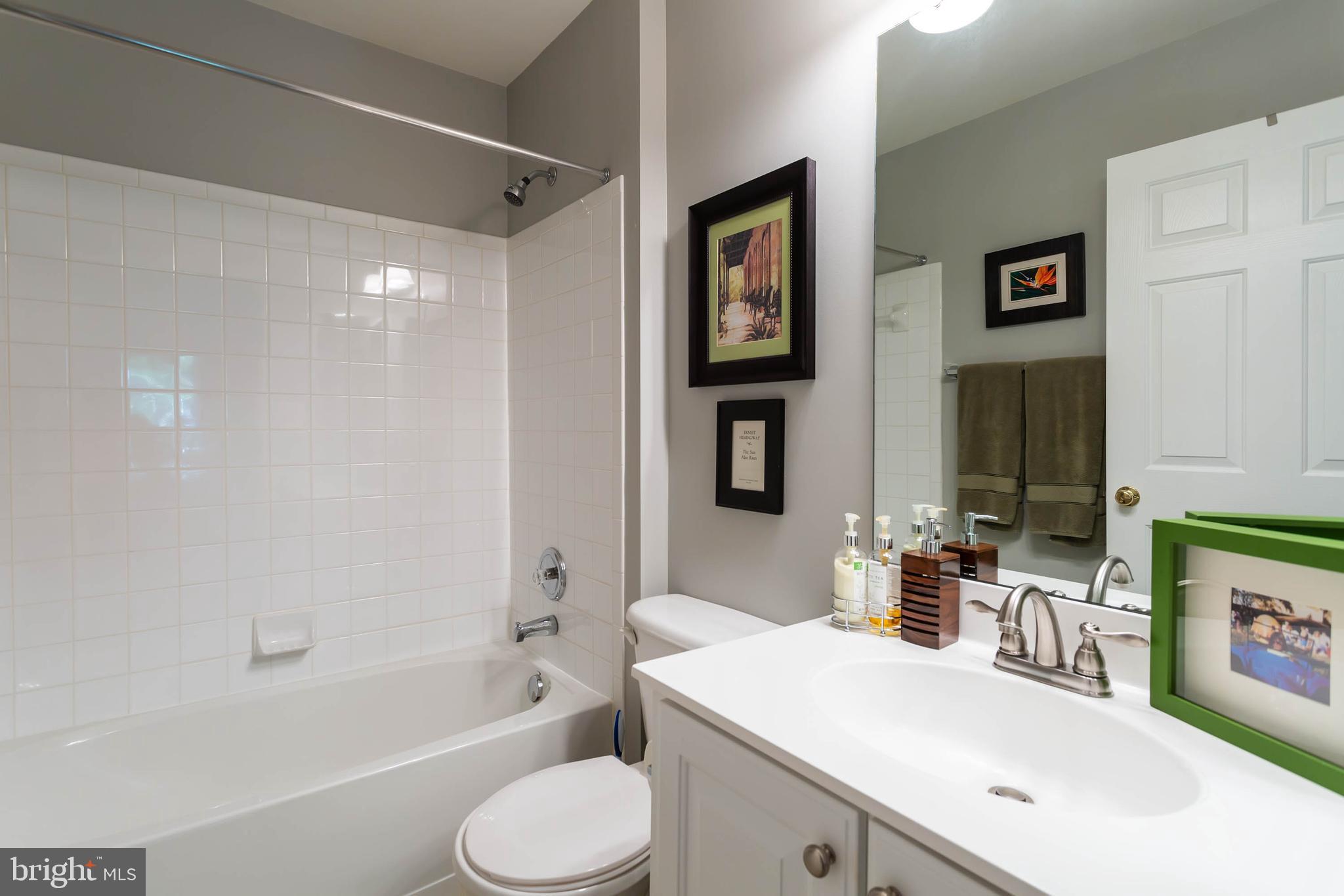 WAYSIDE VILLAGE - Residential Lease