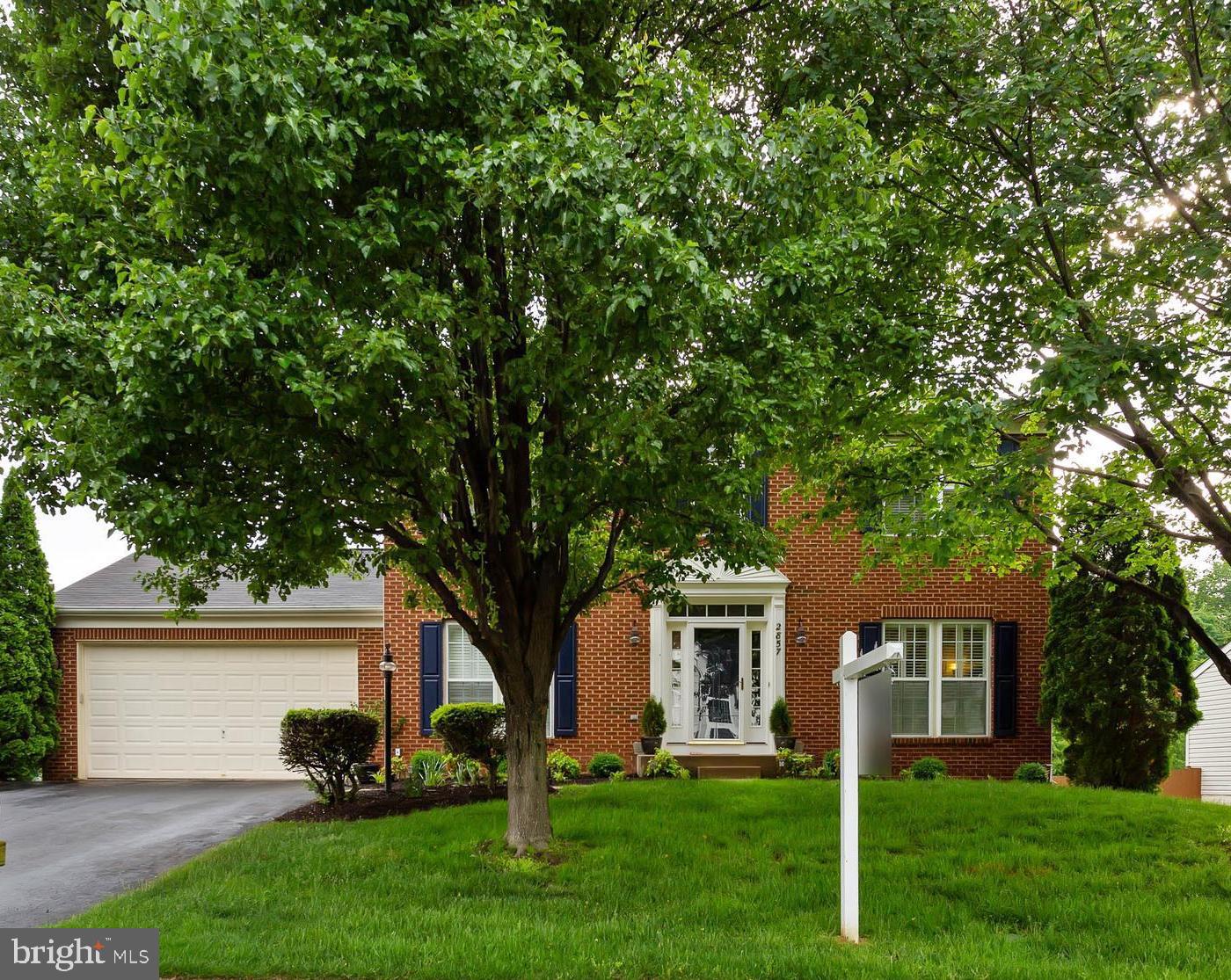 WAYSIDE VILLAGE - Residential Lease