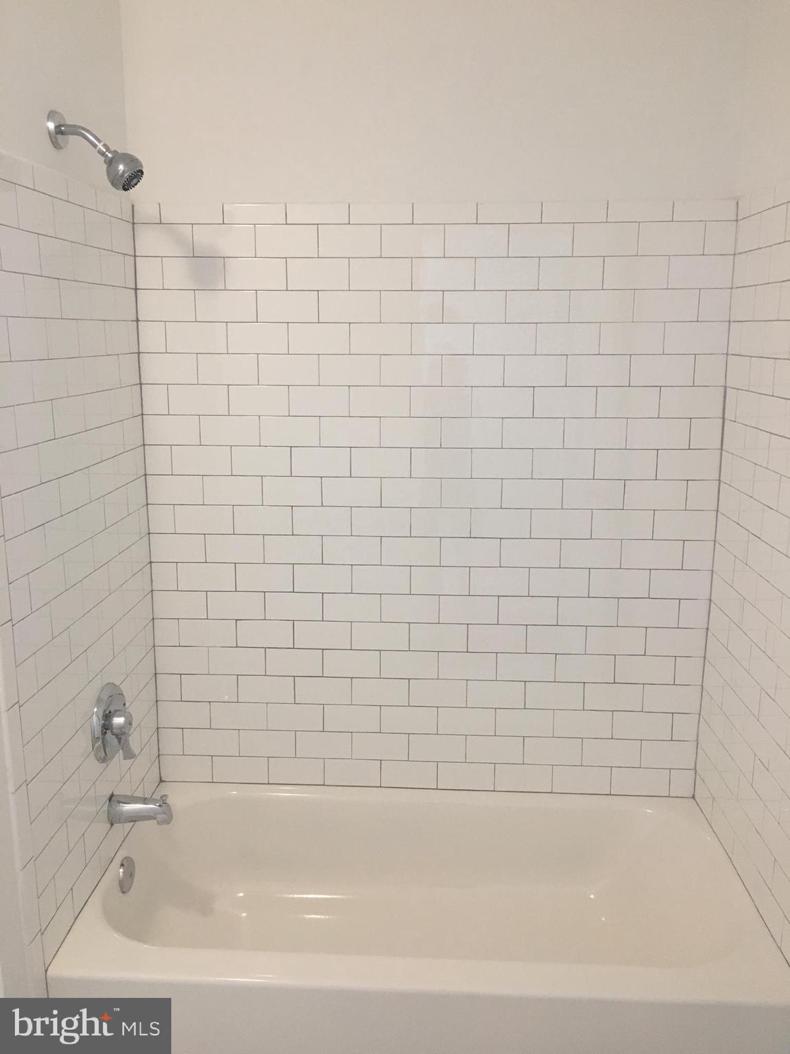 MANAYUNK - Residential Lease