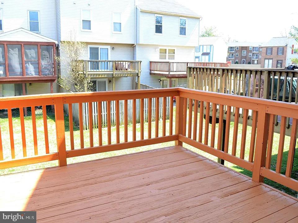 FAIRBROOK - Residential