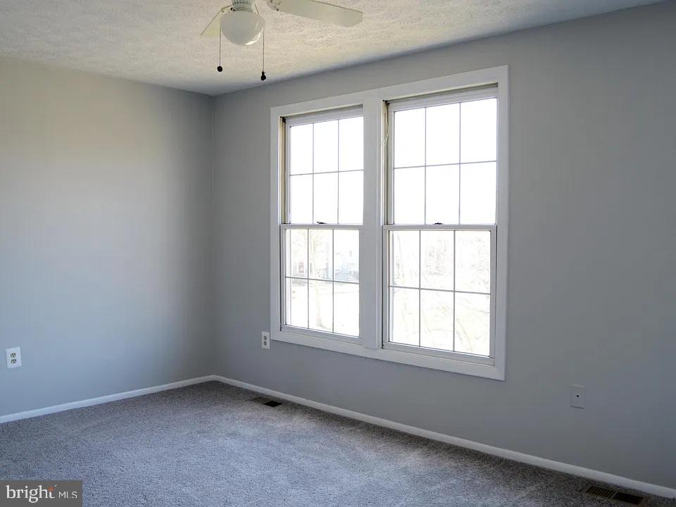 FAIRBROOK - Residential