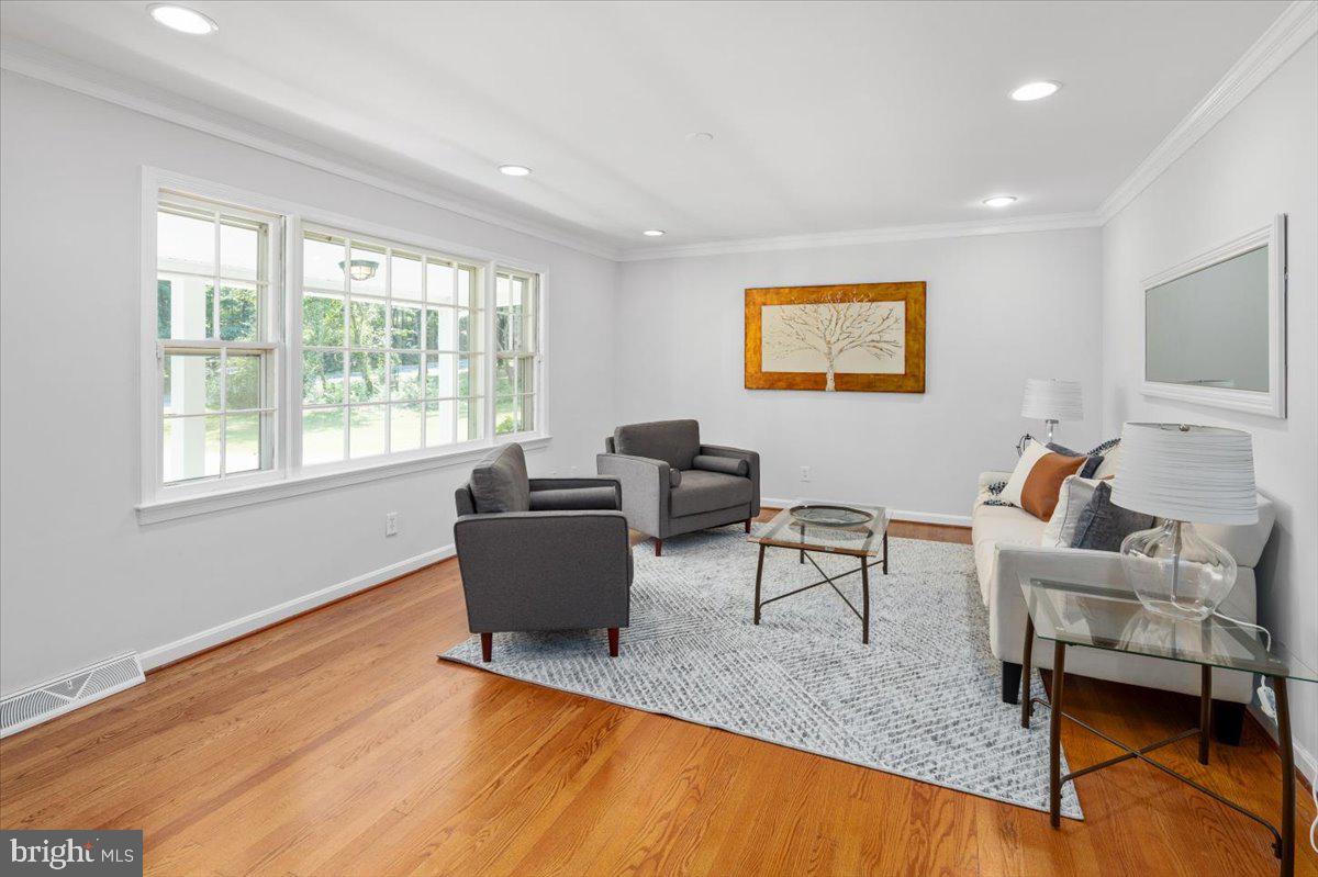 WESTWOOD - Residential