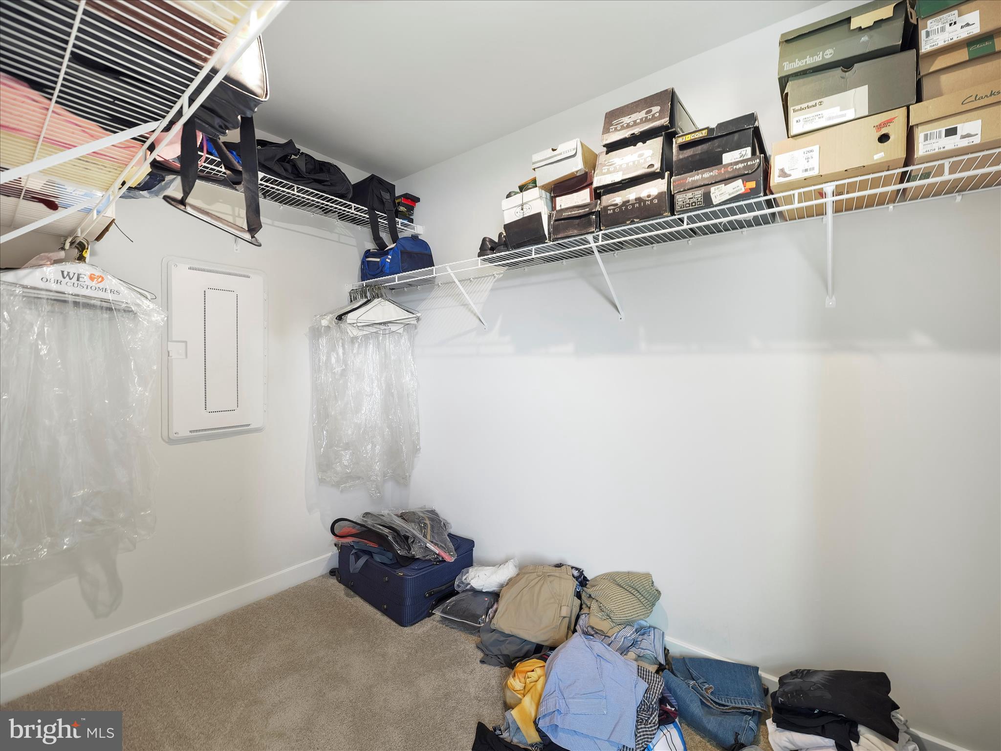 CARDINAL POINTE - Residential