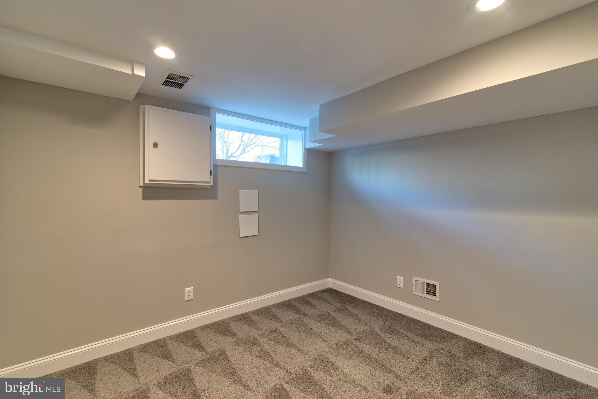 BREWERS HILL - Residential