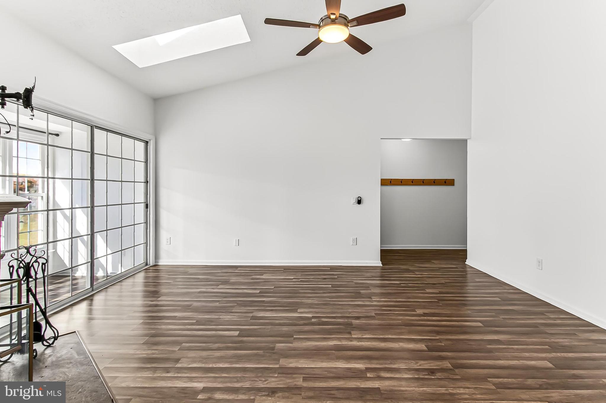 FOX CHAPEL AT TUDOR KNOLLS - Residential Lease