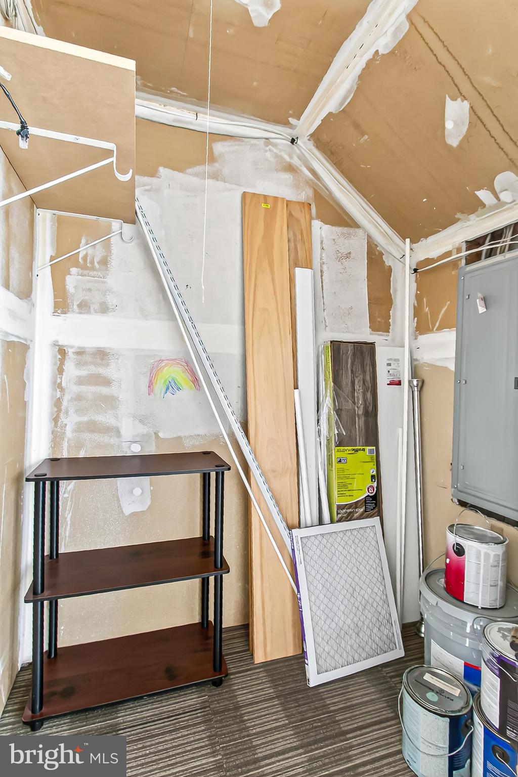 FOX CHAPEL AT TUDOR KNOLLS - Residential Lease