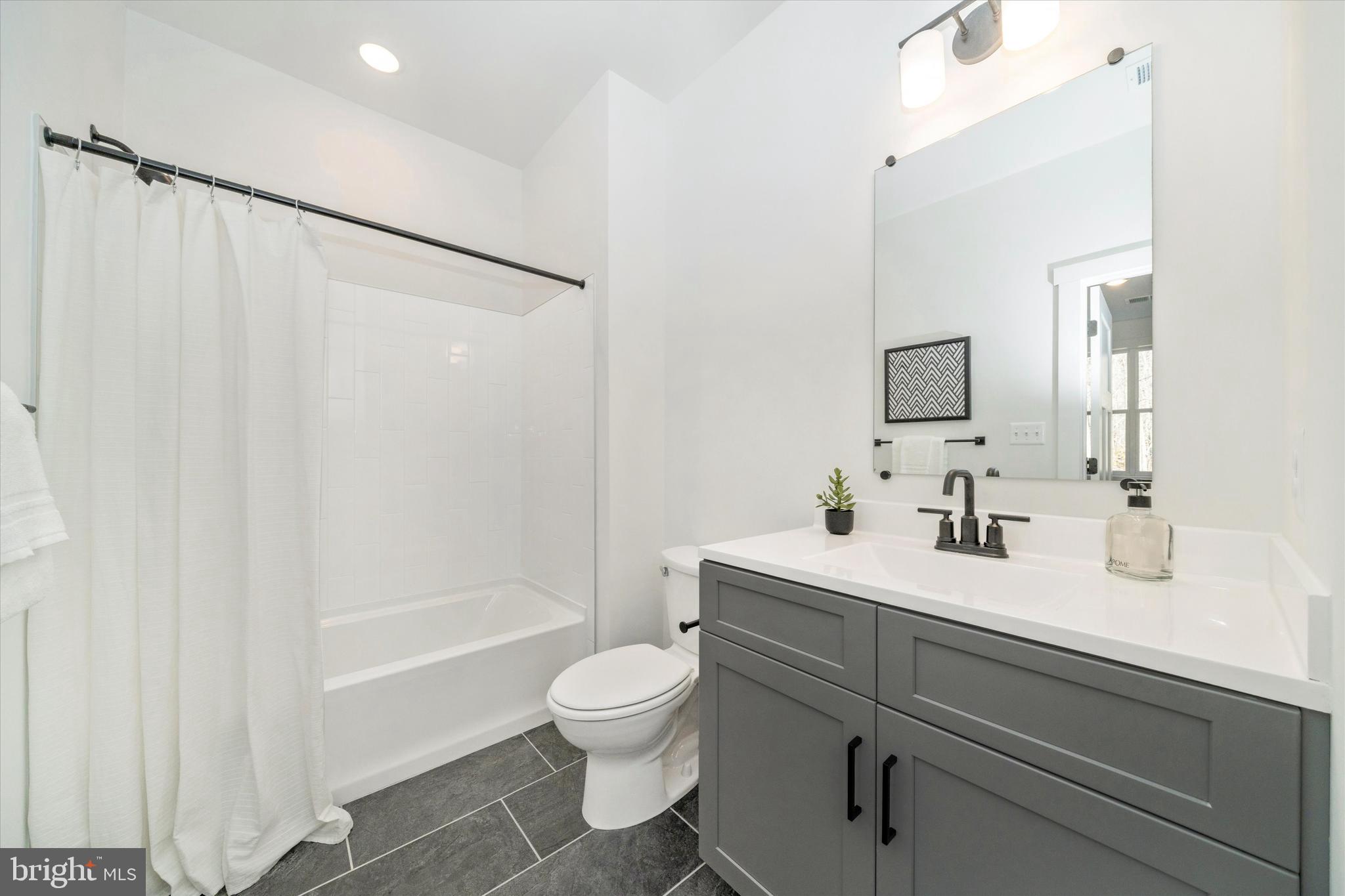 HARWOOD - Residential