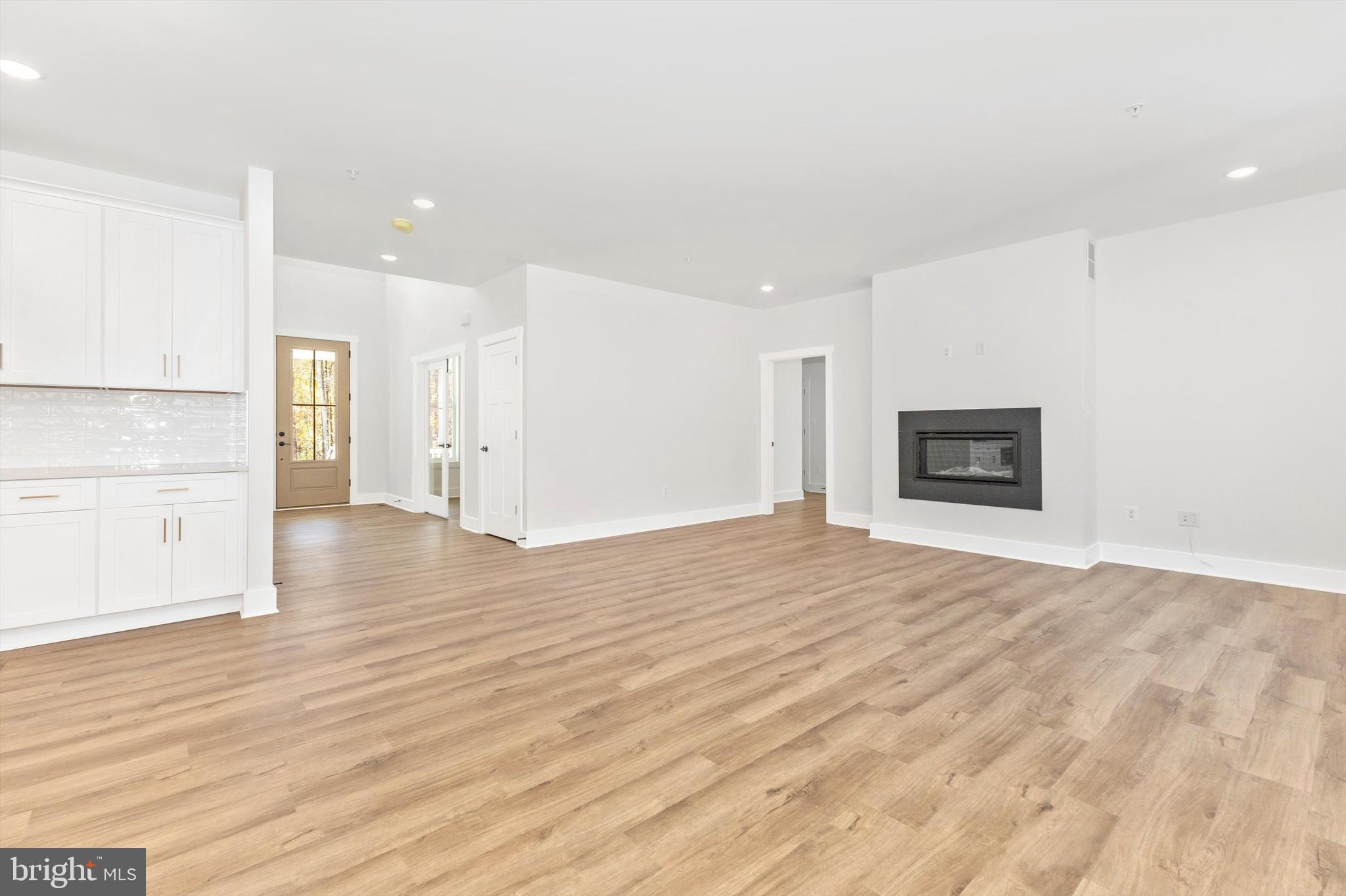 HARWOOD - Residential