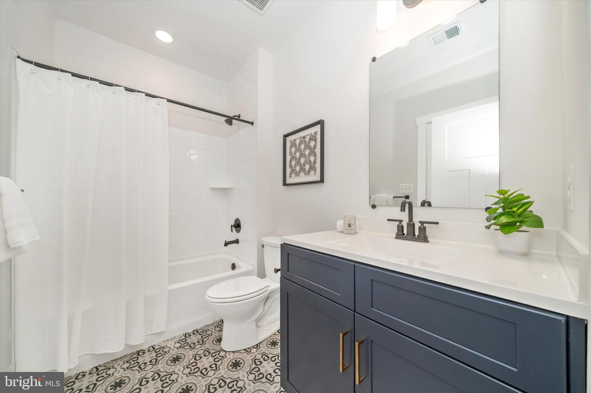 HARWOOD - Residential