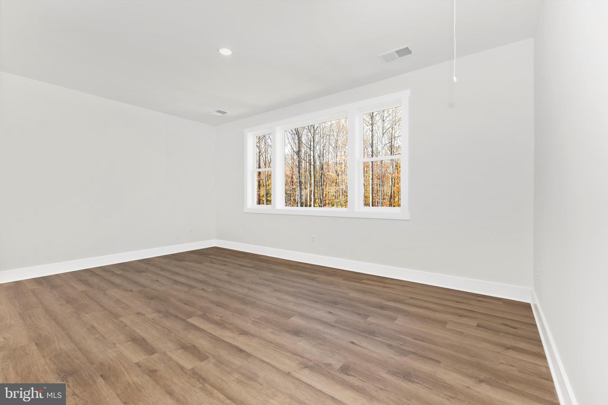 HARWOOD - Residential