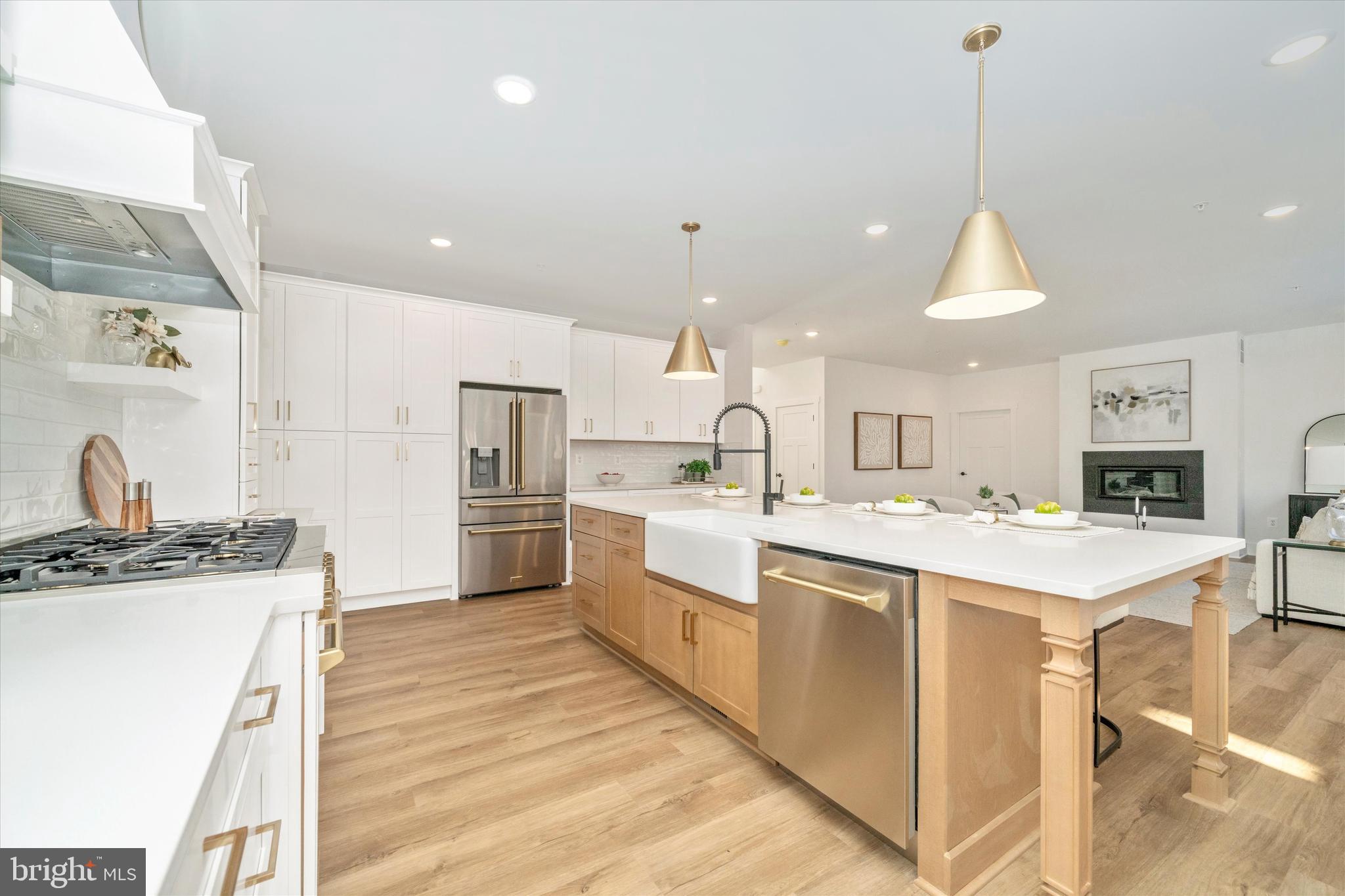 HARWOOD - Residential