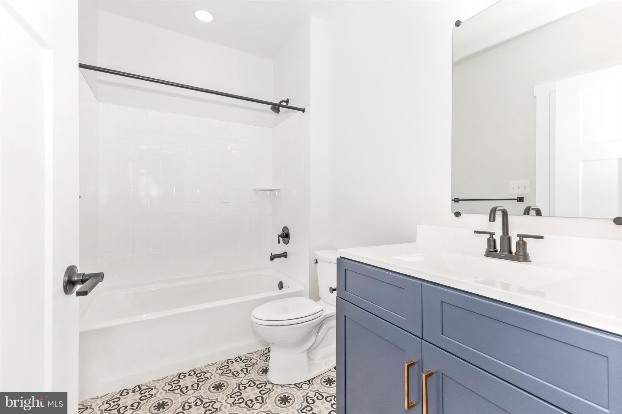 HARWOOD - Residential