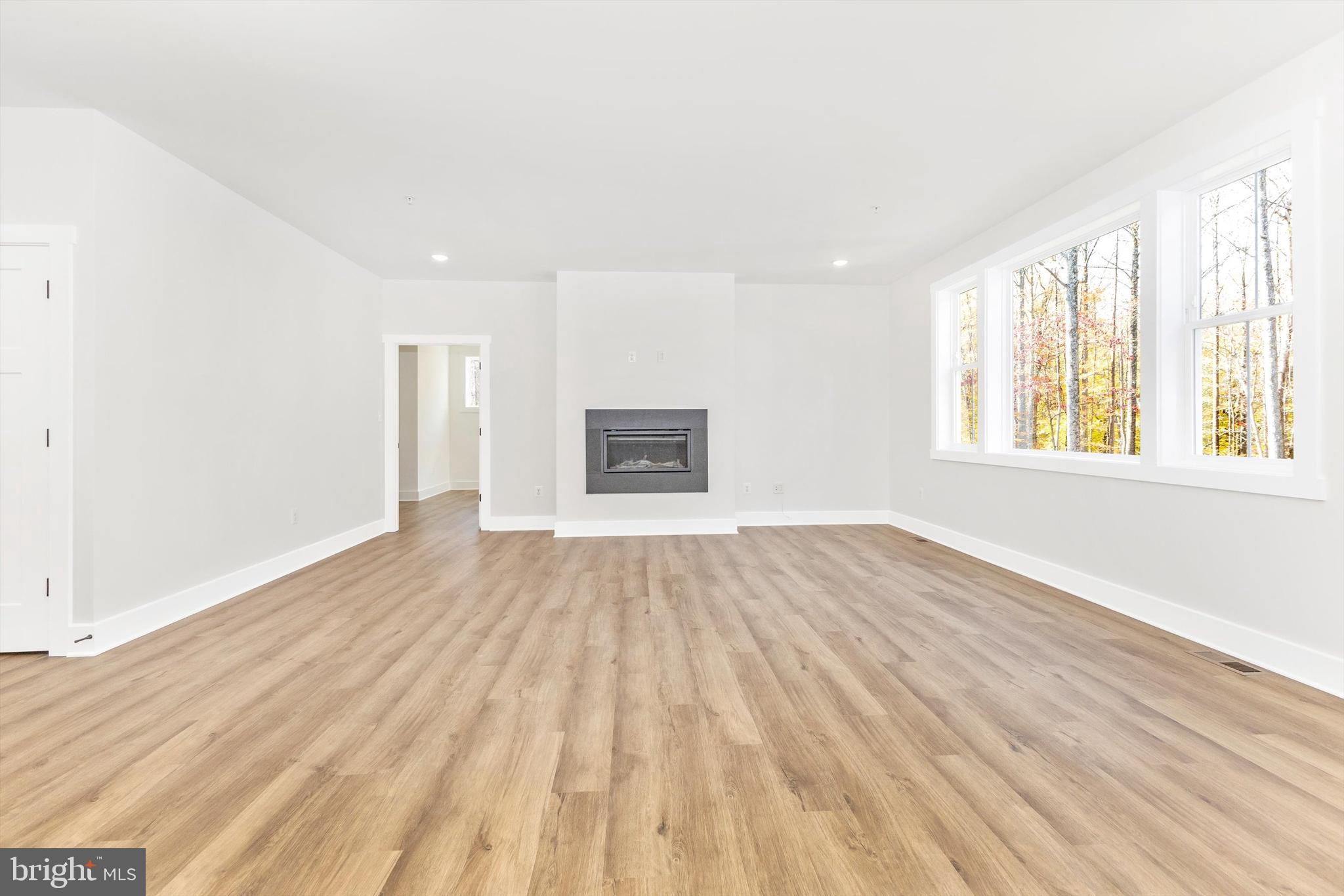 HARWOOD - Residential