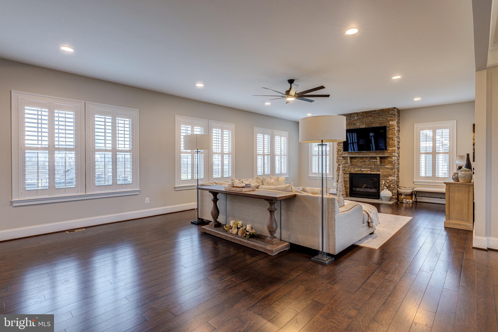 WILLOWSFORD - Residential