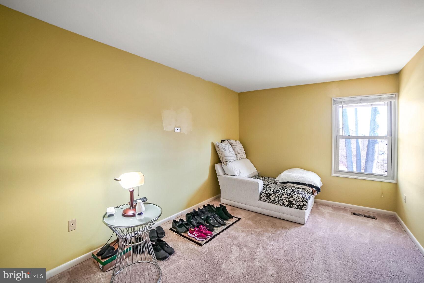 LEISURE WORLD - Residential