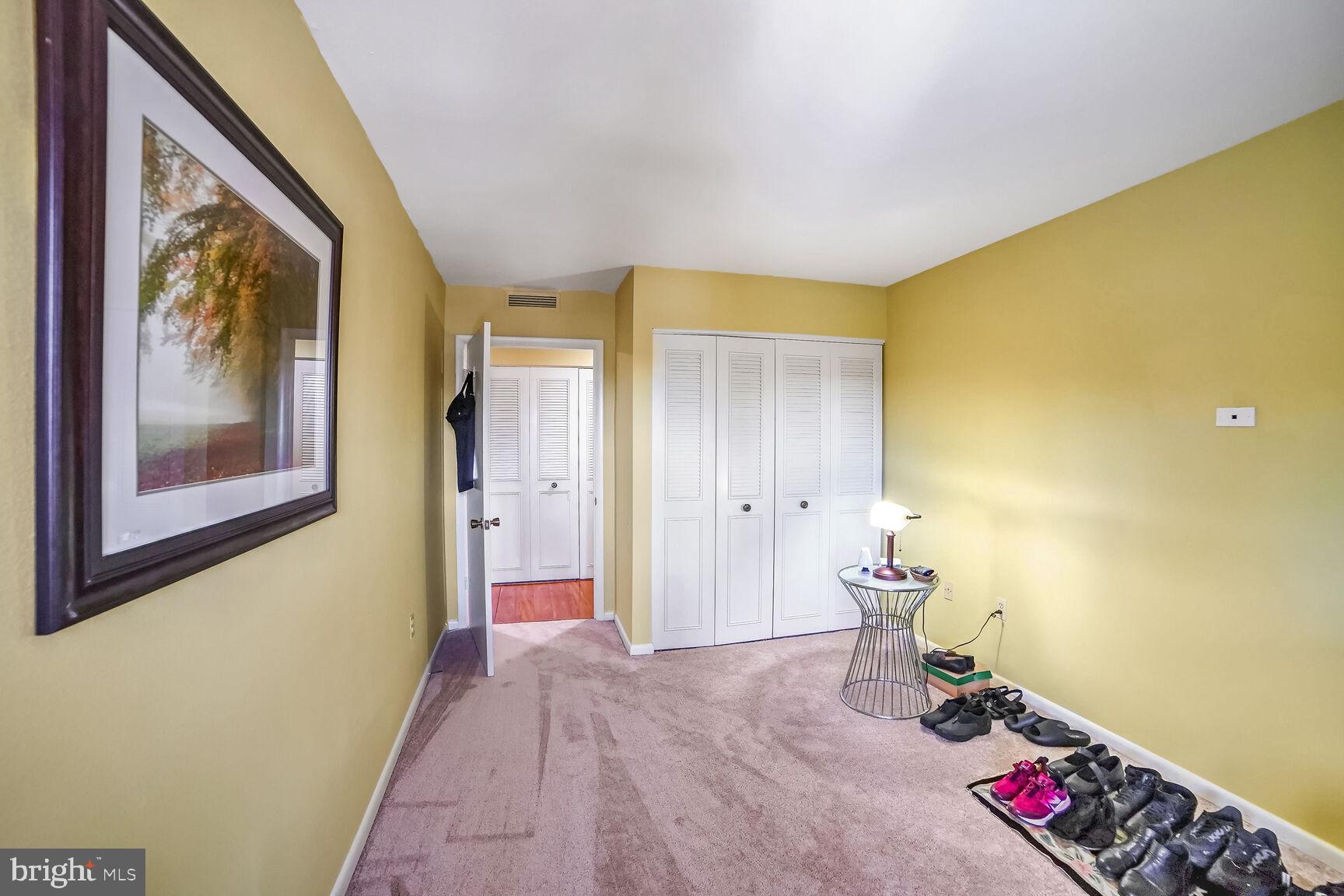 LEISURE WORLD - Residential