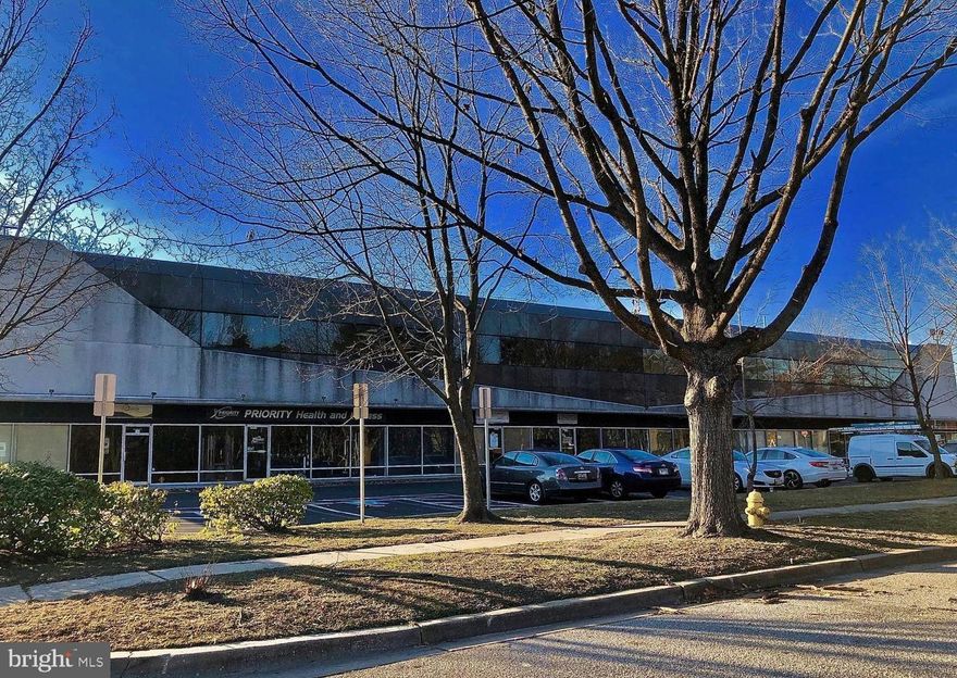 This 1 st floor showroom with a rear private office and half bath.  Glass-lined entrance with approximately 2400 of the 3000 sq ft is a versatile open space with upgraded laminate flooring sprinkler system and abundant surface parking.

 Several minutes from Rt 100/97/295 /301/2 interstate connecting routes. This 3000 sq ft walk-in unit has a visible. BWI  view across the street via the runways & ER vehicle entrances.   Landlord lease draft after following thru with a simple WORD DOC  LOI & lease application all processed by Listing Agent plus the rules and regs for the overall 20  units.