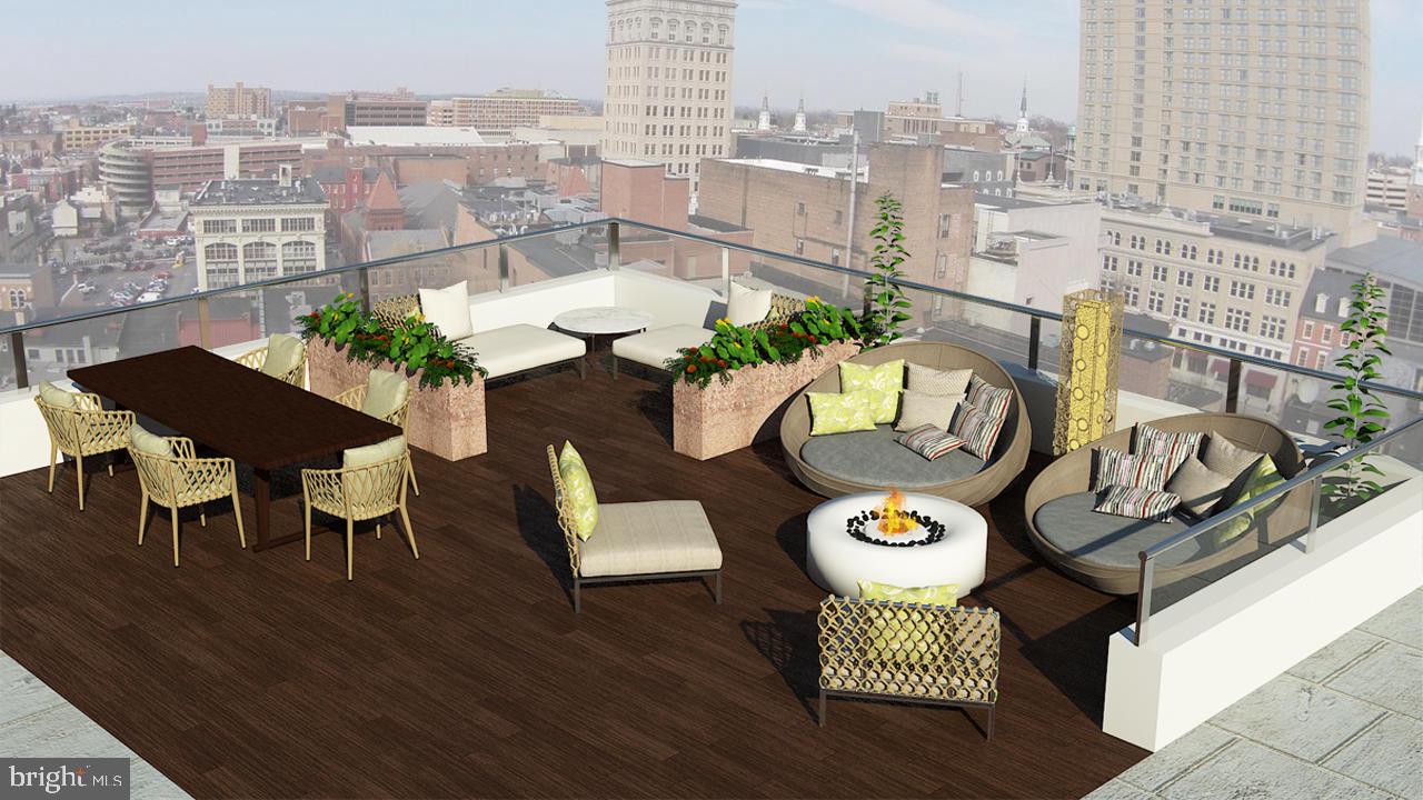 DOWNTOWN LANCASTER - Residential
